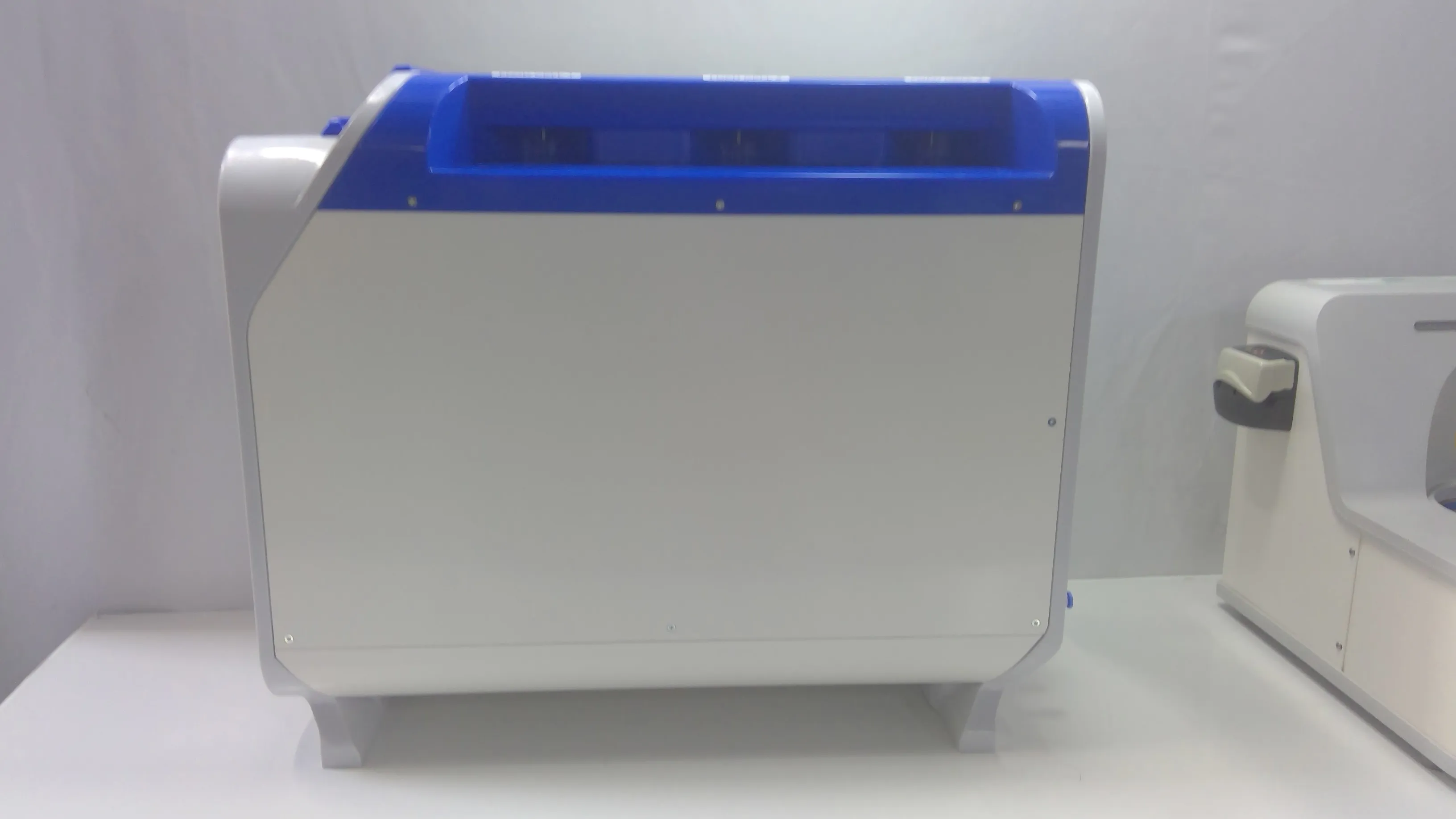 Pall iCELLis Nano Single-Use Fixed Bed Bioreactor w/ mPath Controller