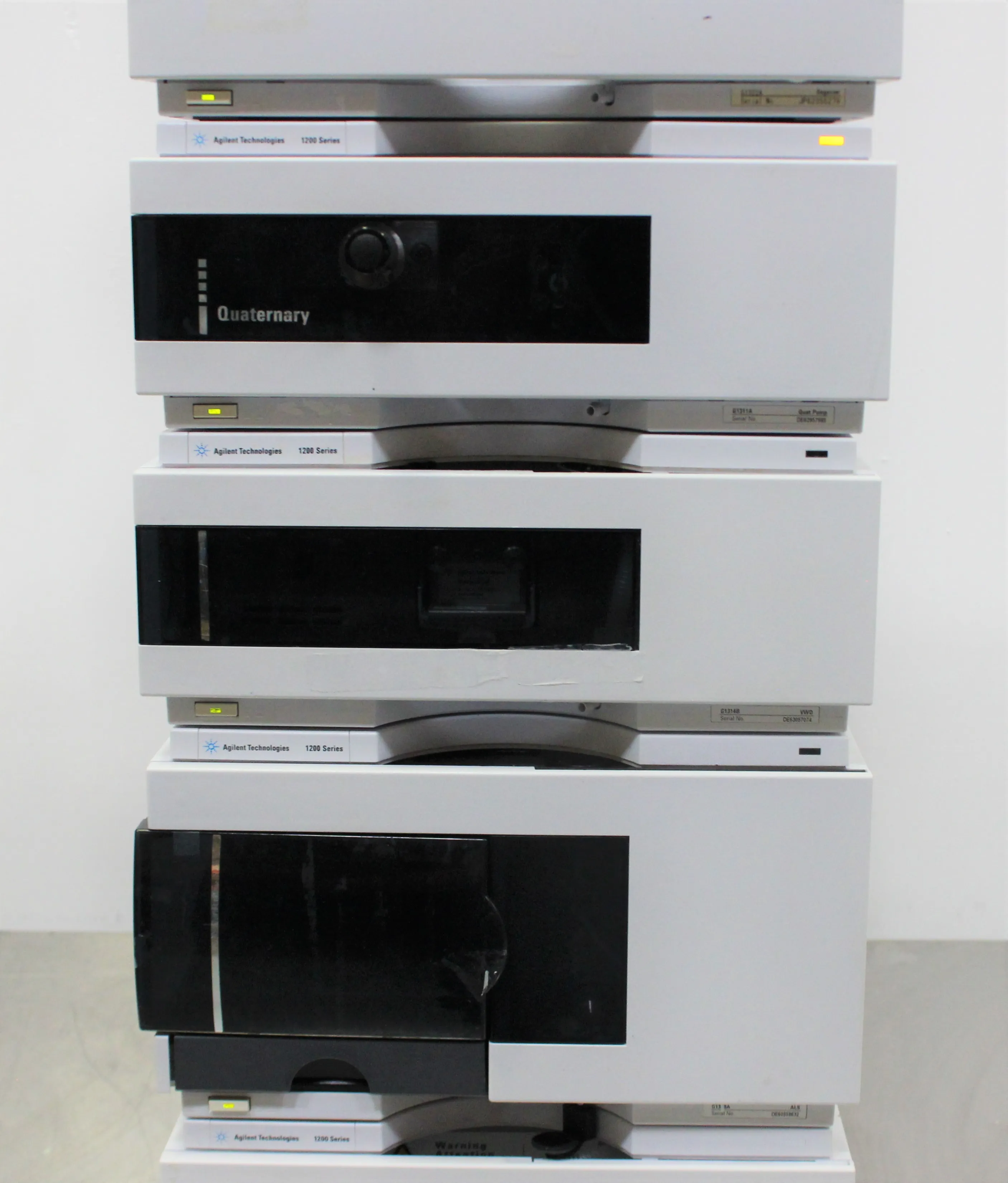 Agilent 1200 Series HPLC System with G1311A Quaternary Pump, G1329A Thermal Autosampler, and More