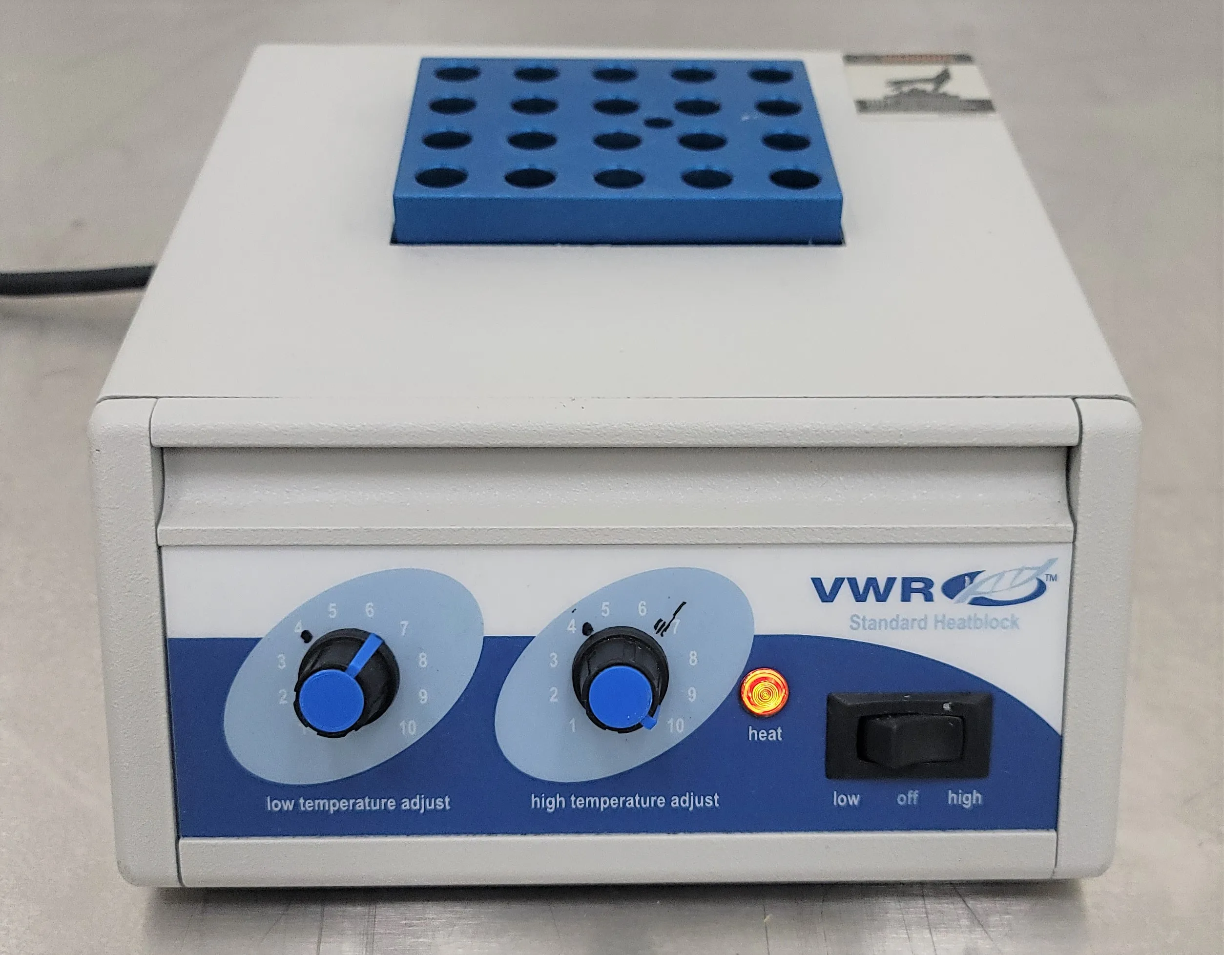 VWR 13259-030 Dry Bath / Heat Block Laboratory Equipment