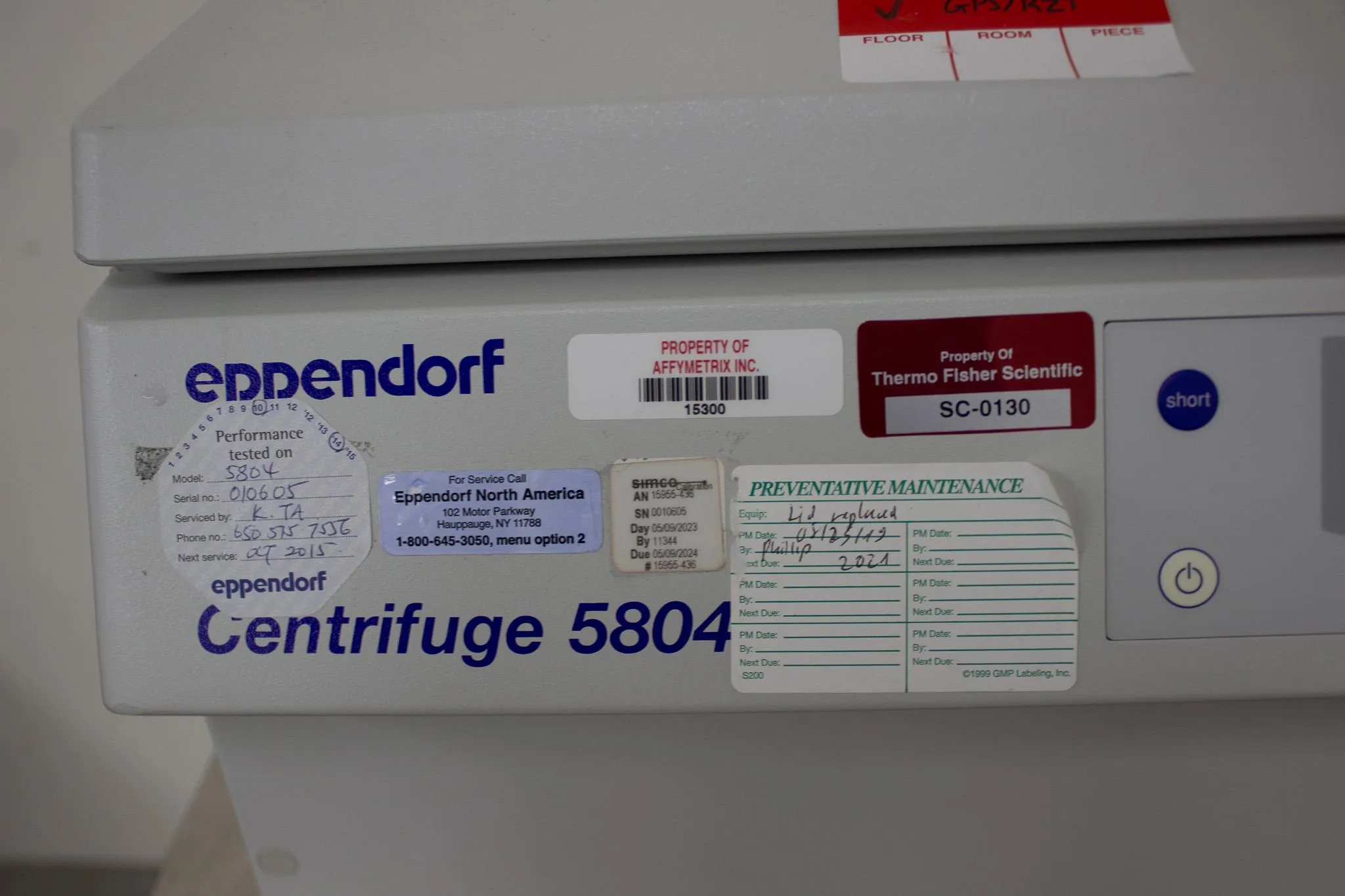 Eppendorf 5804 Benchtop Centrifuge with 30-Day Warranty and High-Speed Capabilities