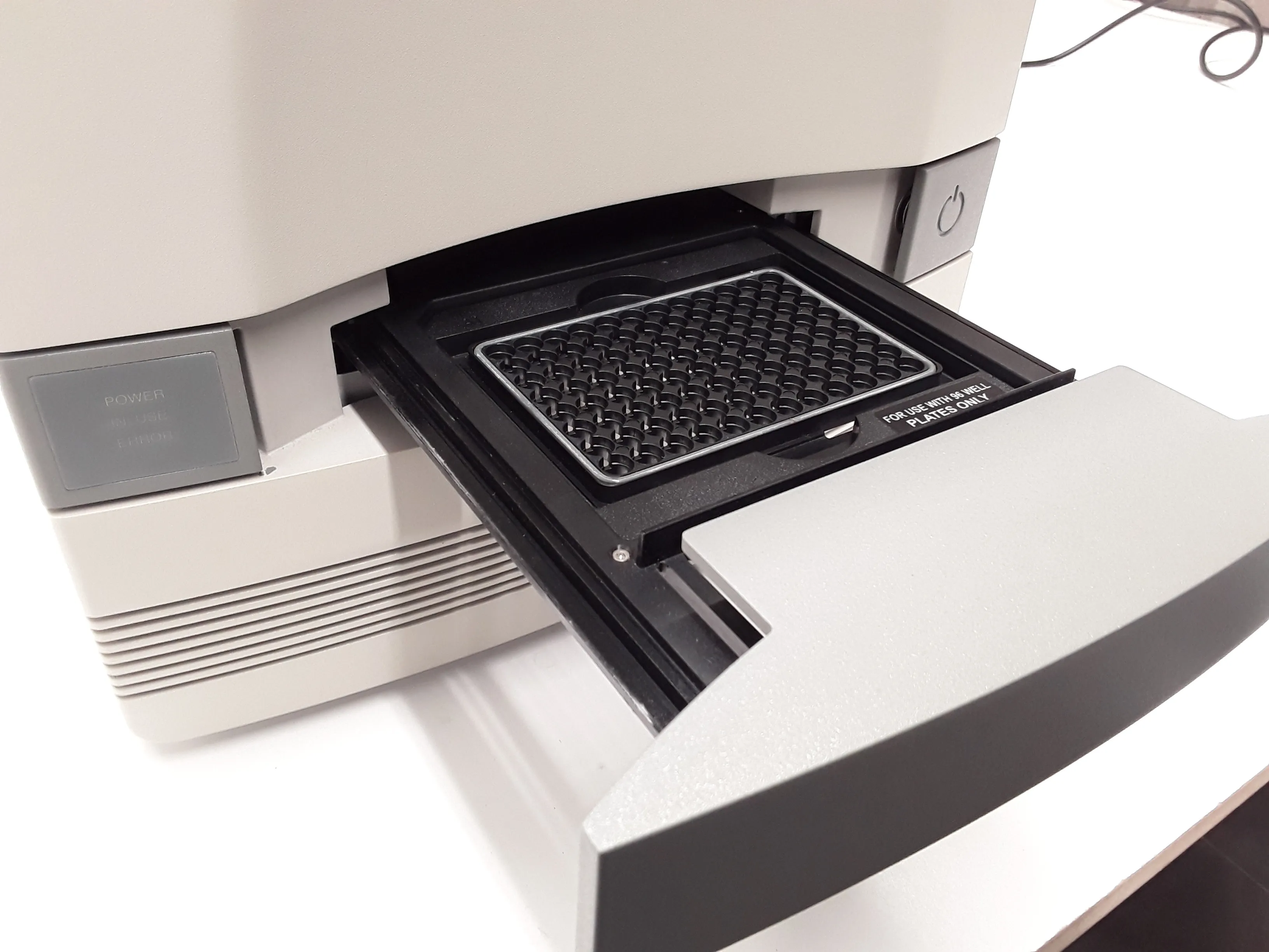 Applied Biosystems 7300 Real-Time PCR