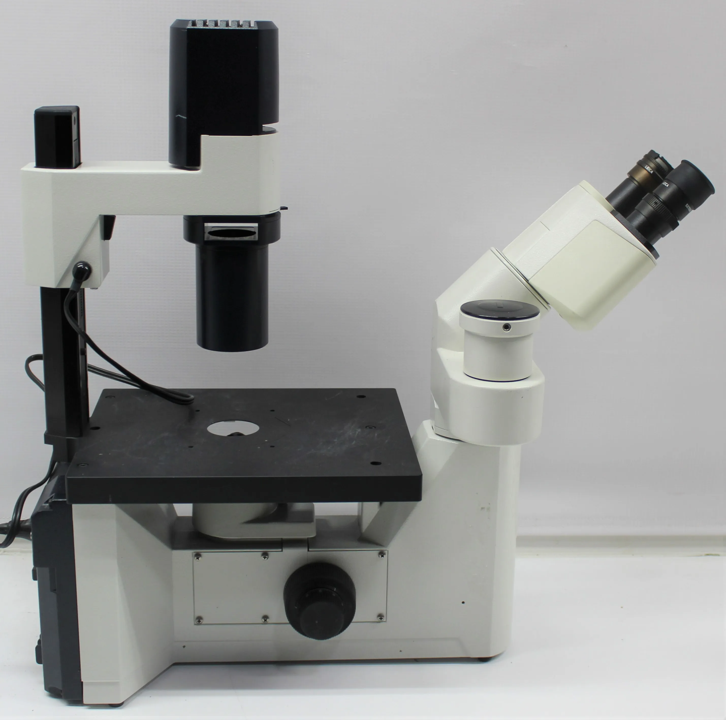 LEICA DMIL Inverted Microscope with Phase Contrast