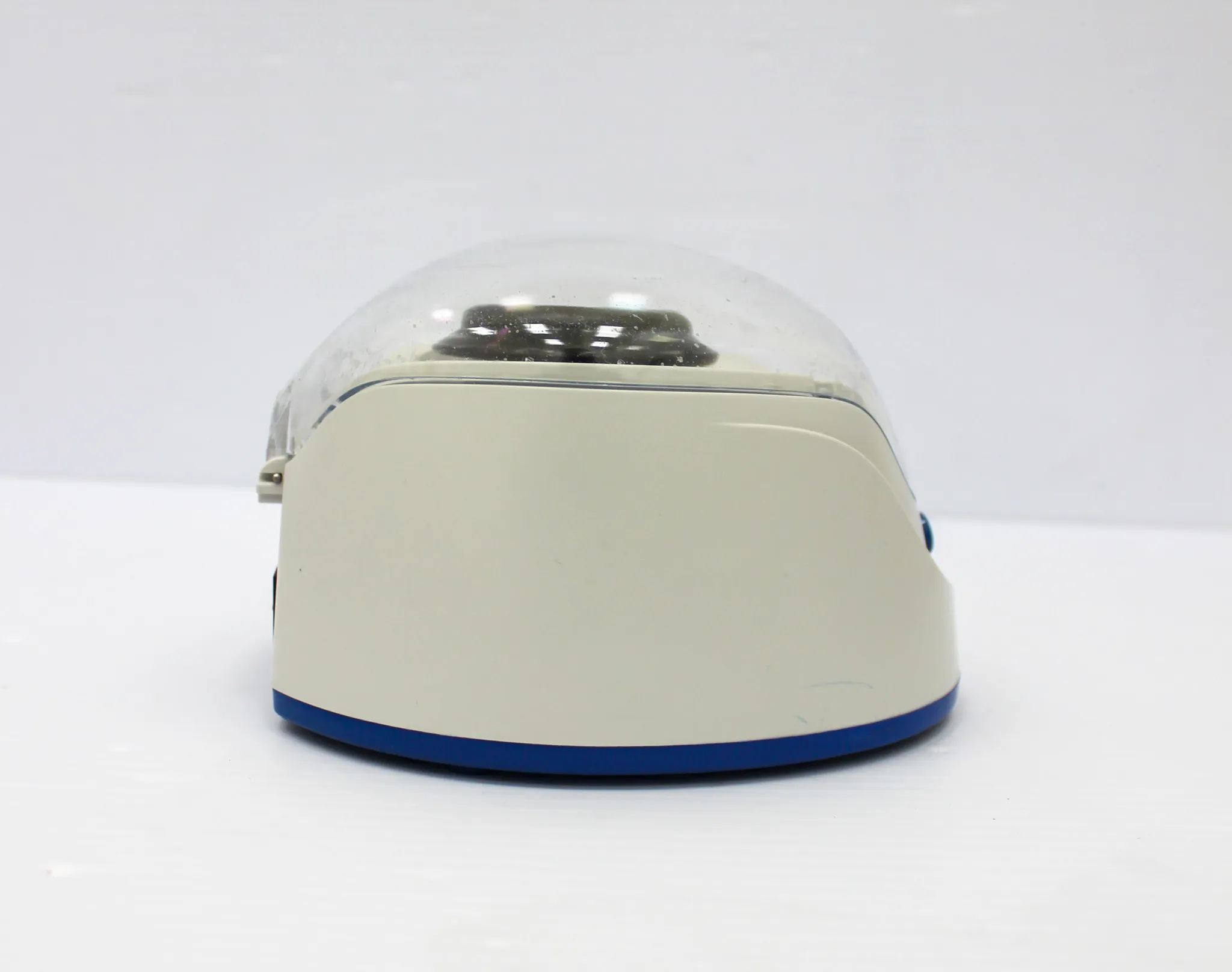 VWR Mini Centrifuge C0803