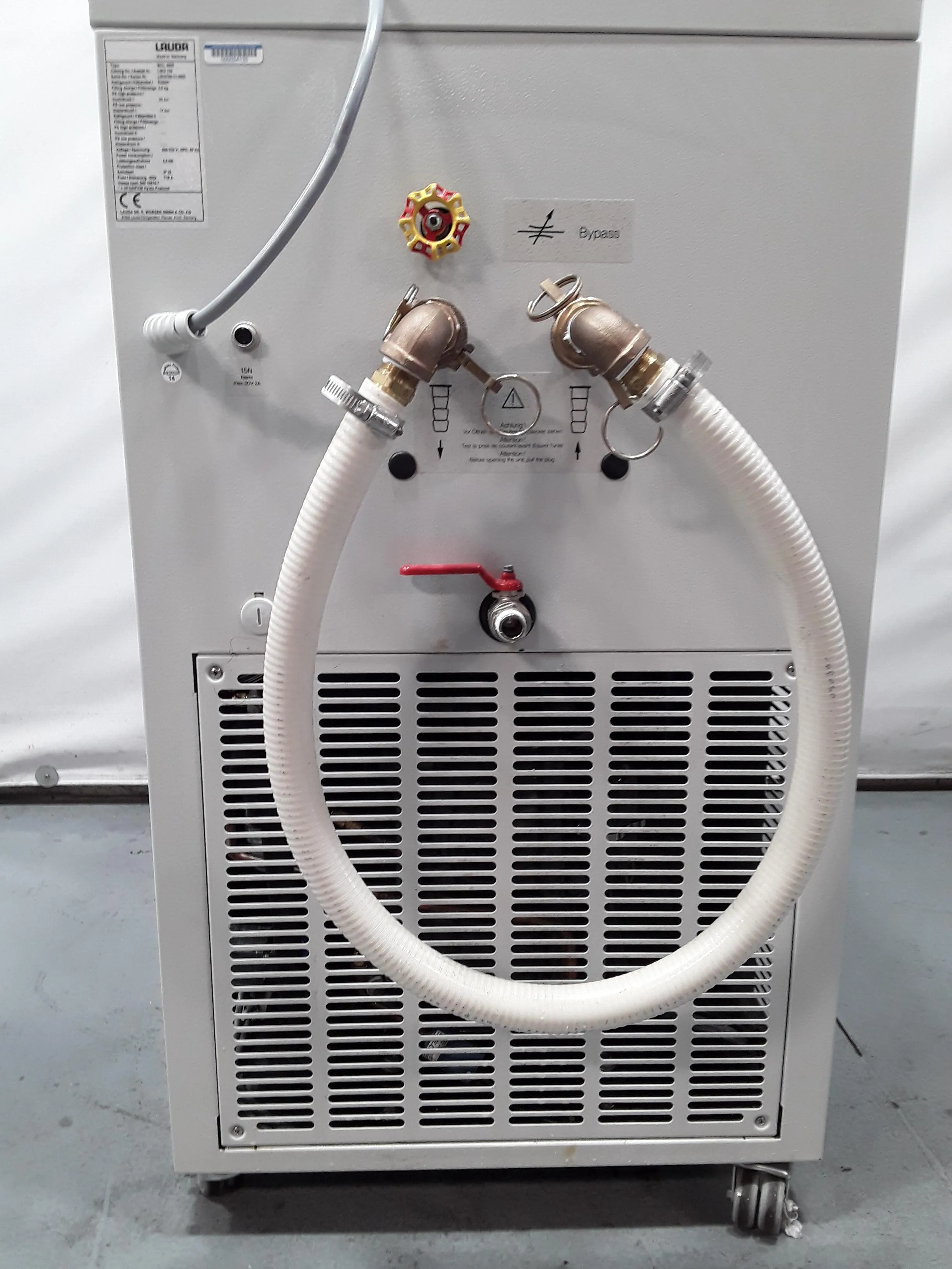 Lauda WKL 4600 Circulation Chiller 220V, Used Lab Equipment