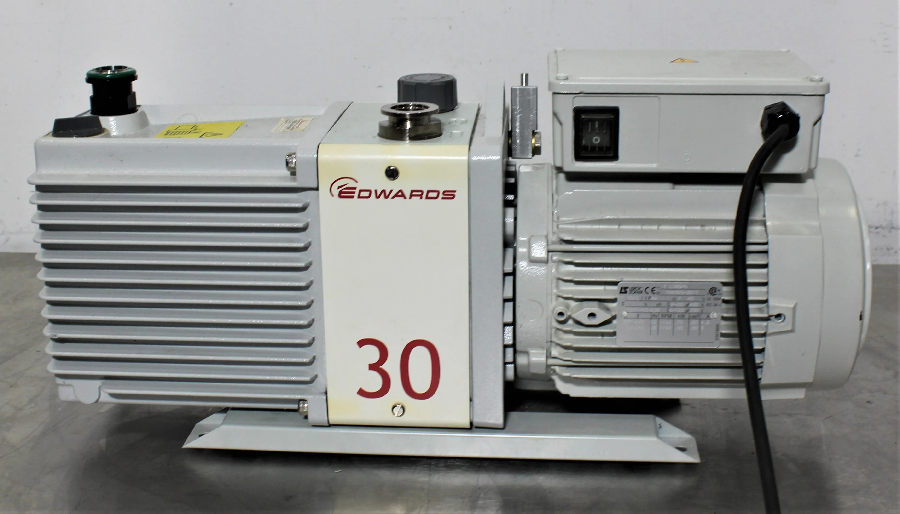 Edwards A374-15-903 E2M30 Mechanical Vacuum Pump