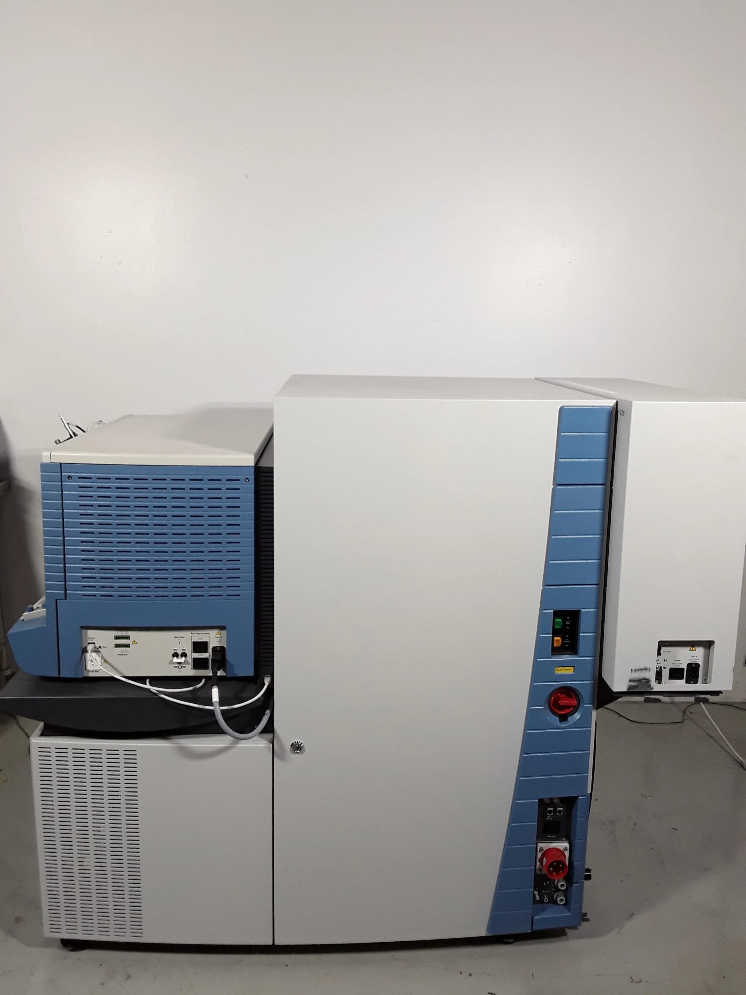 Thermo Fisher Orbitrap Velos Pro & LTQ Velos Pro with ETD Mass Spectrometer