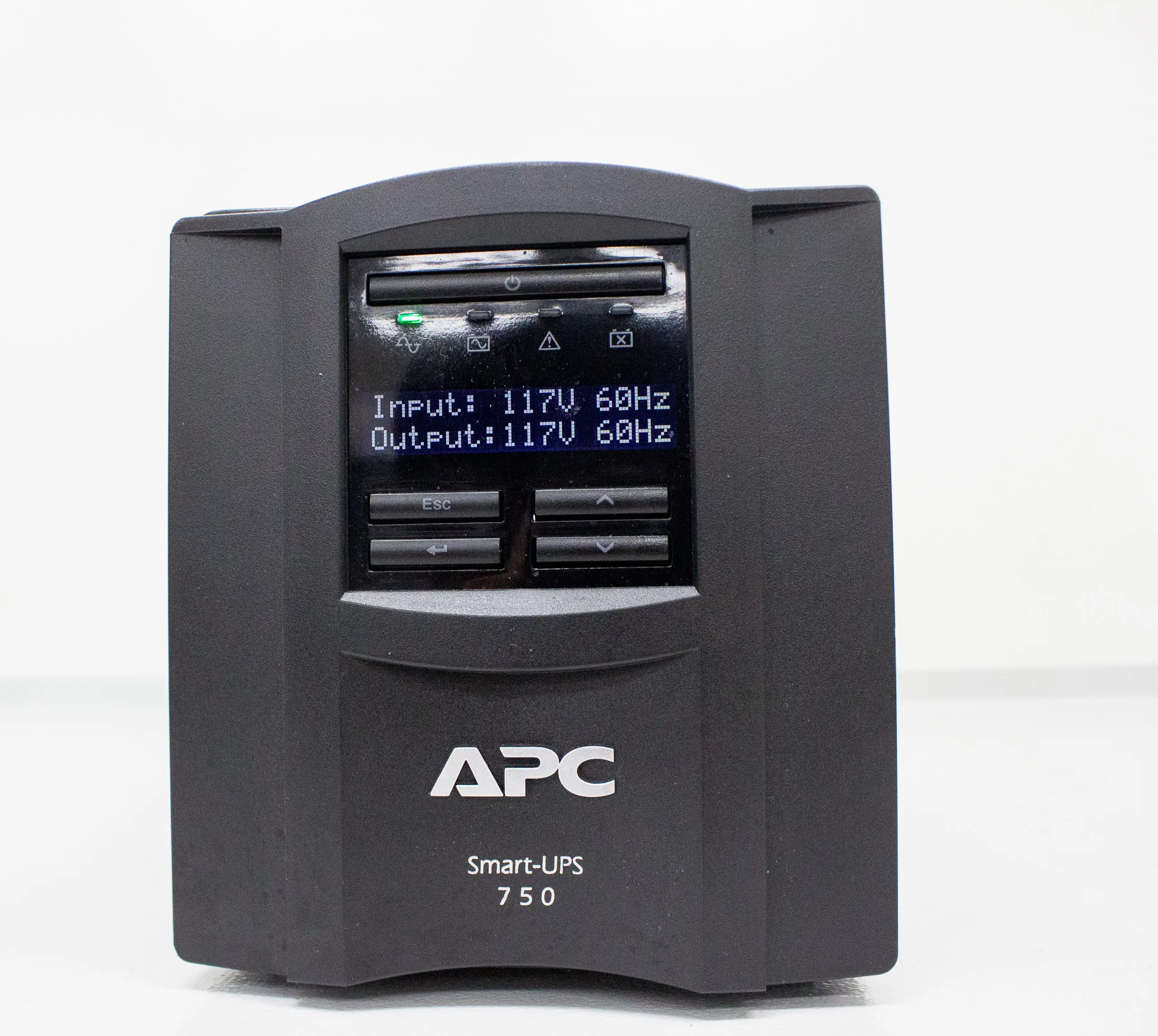 APC Smart-UPS 750C Line Interactive, 750VA, Tower, 120V