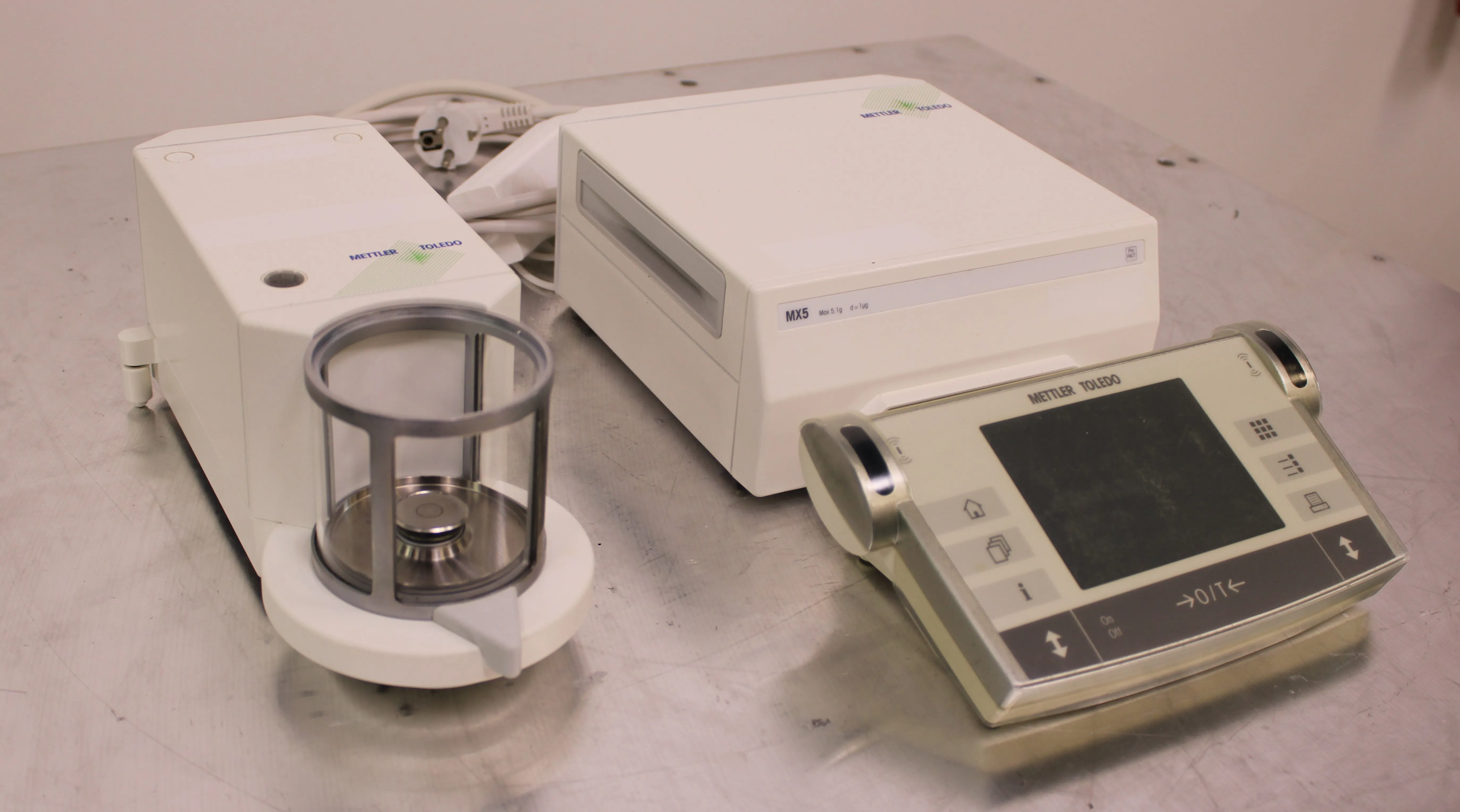 Mettler Toledo MX5 Microbalance