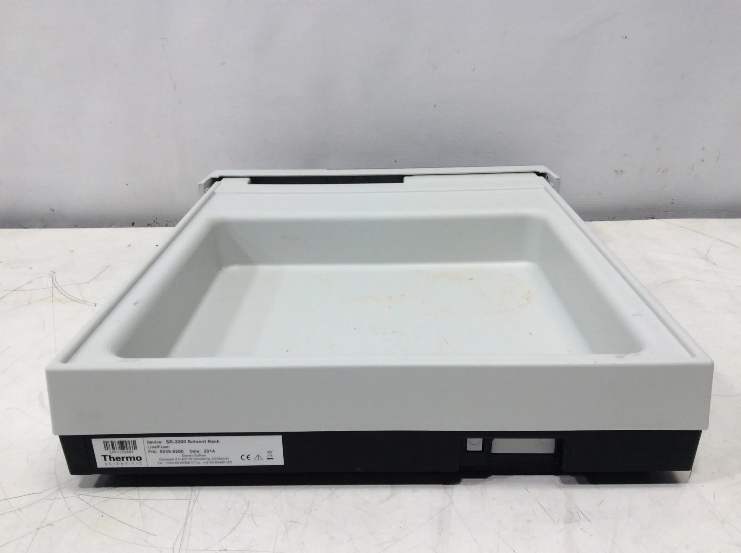 Thermo Scientific UltiMate SR-3000 Solvent Rack 5035.9200