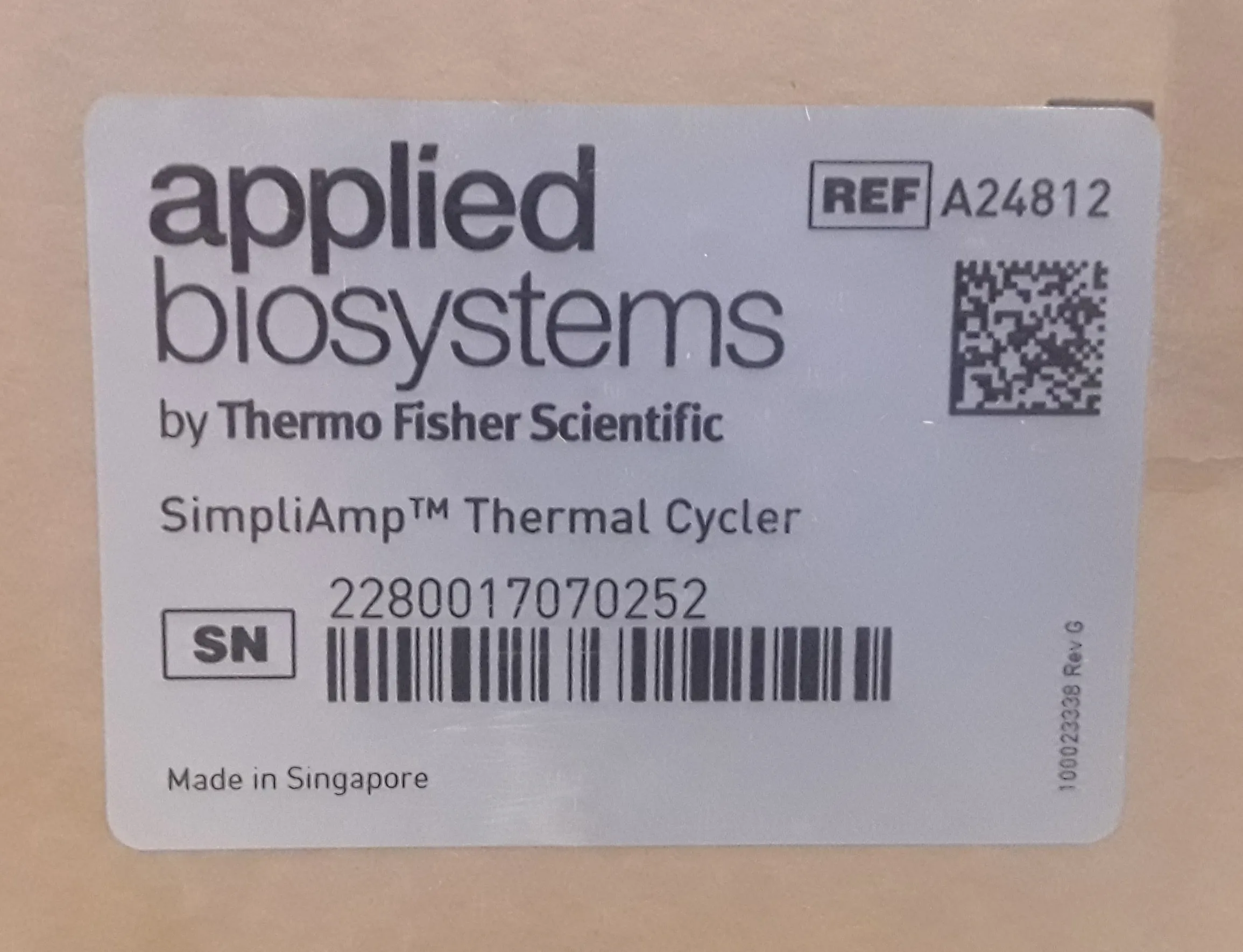 Applied Biosystems SimpliAmp Thermal Cycler A24812