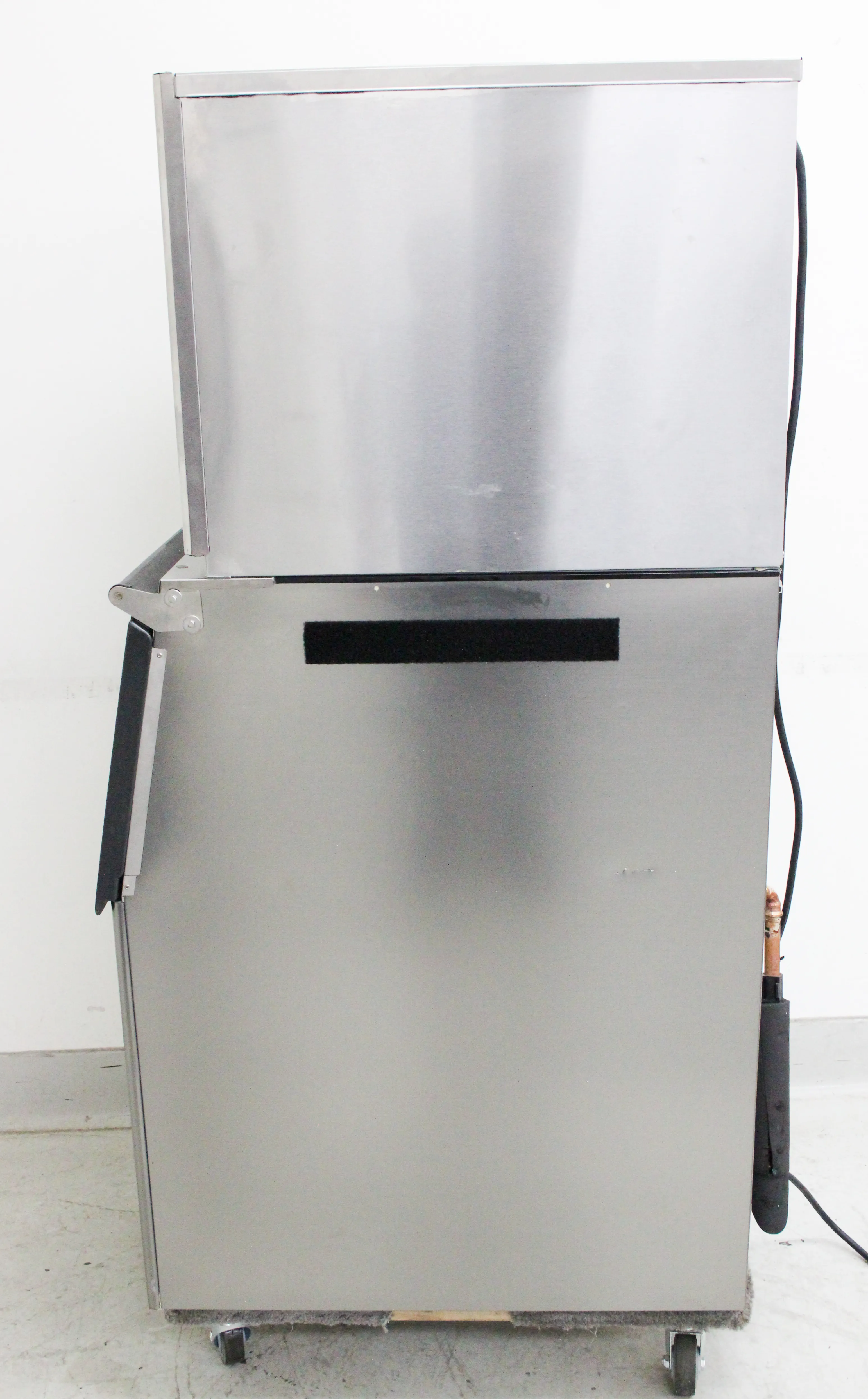 Hoshizaki Air-cooled Flaker, Modular Icemaker, Model F-450MAJ