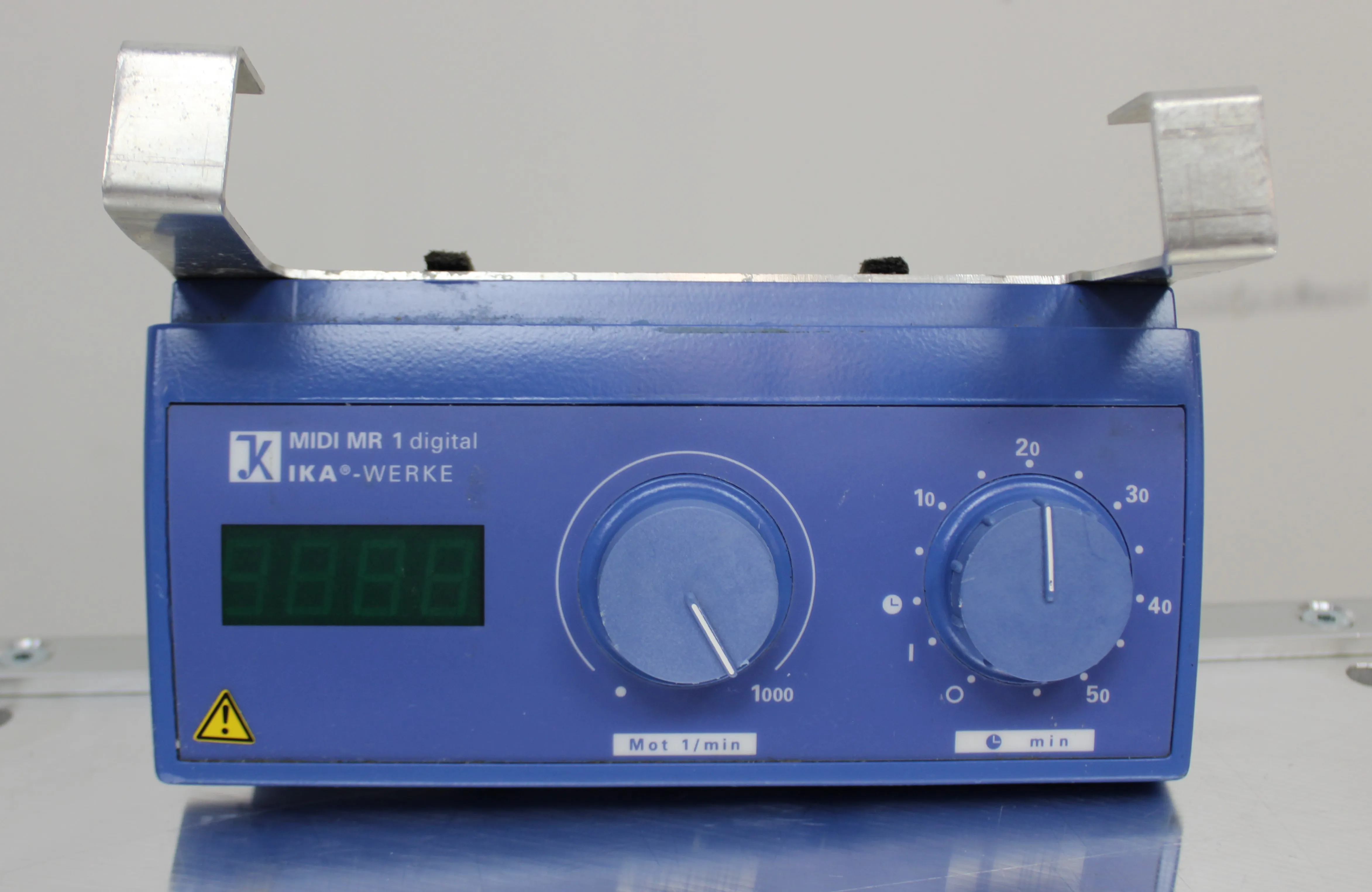 IKA Midi MR 1 D So Digital Magnetic Stirrer - Laboratory Equipment