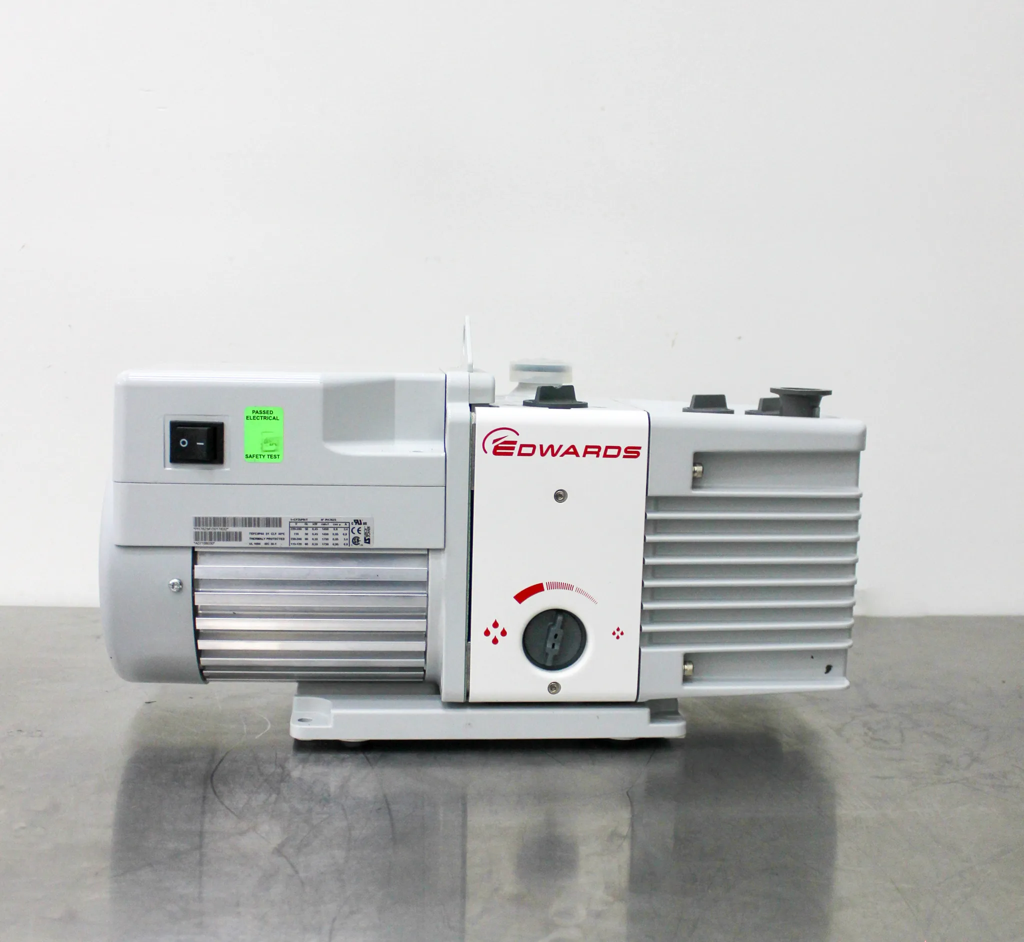 Edwards RV8 A654-01-903 Dual Rotary Vane Vacuum Pump