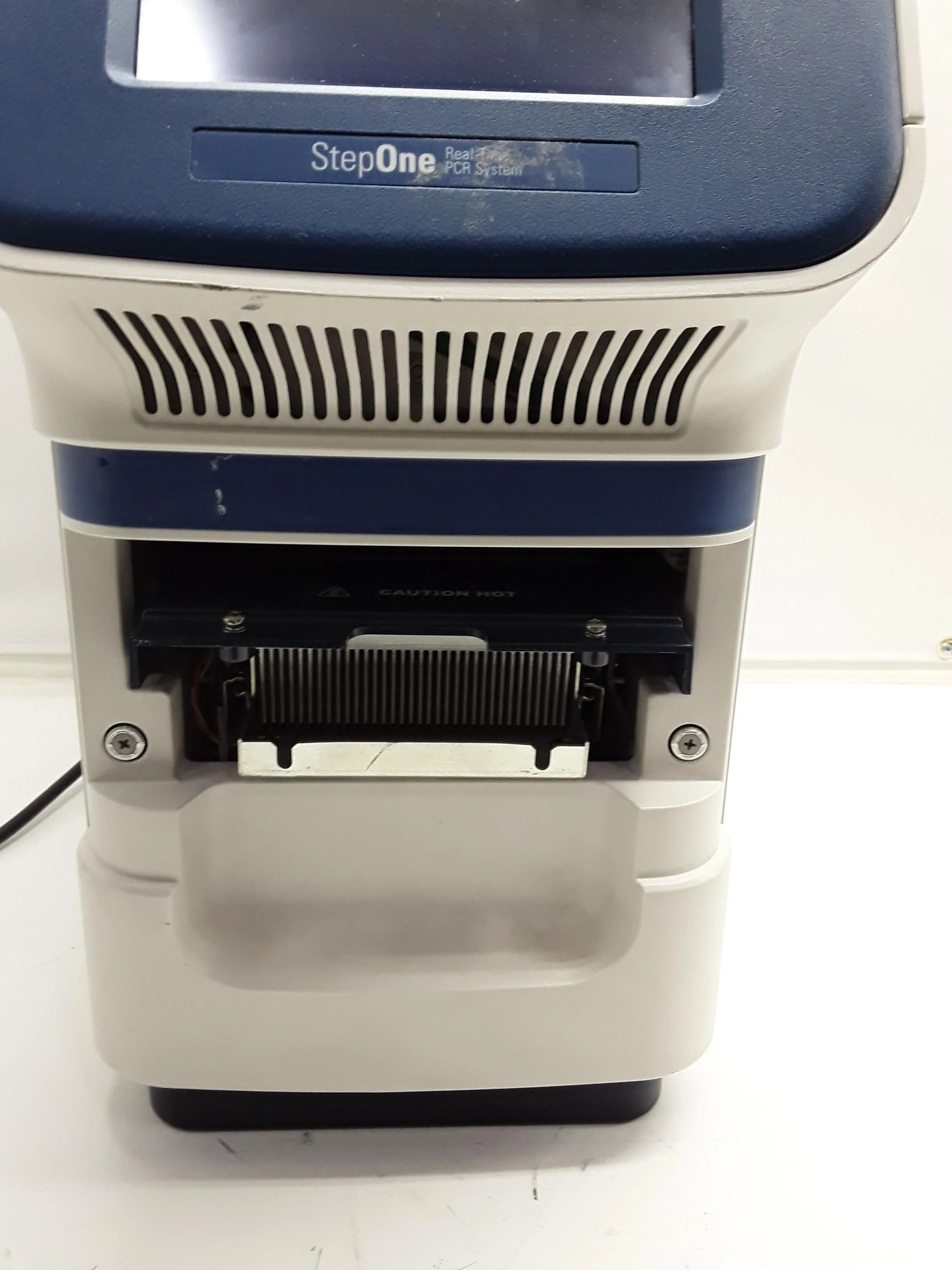 Applied Biosystems 4369074 StepOne Real-Time PCR System