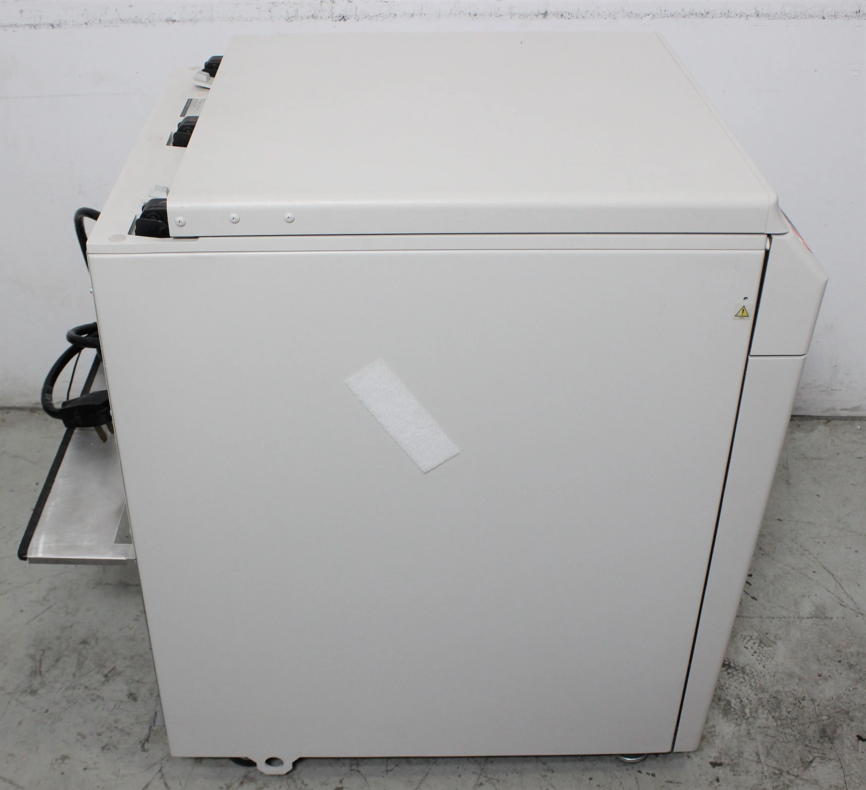 Beckman Coulter Avanti J-E Floor Centrifuge JSE13M11