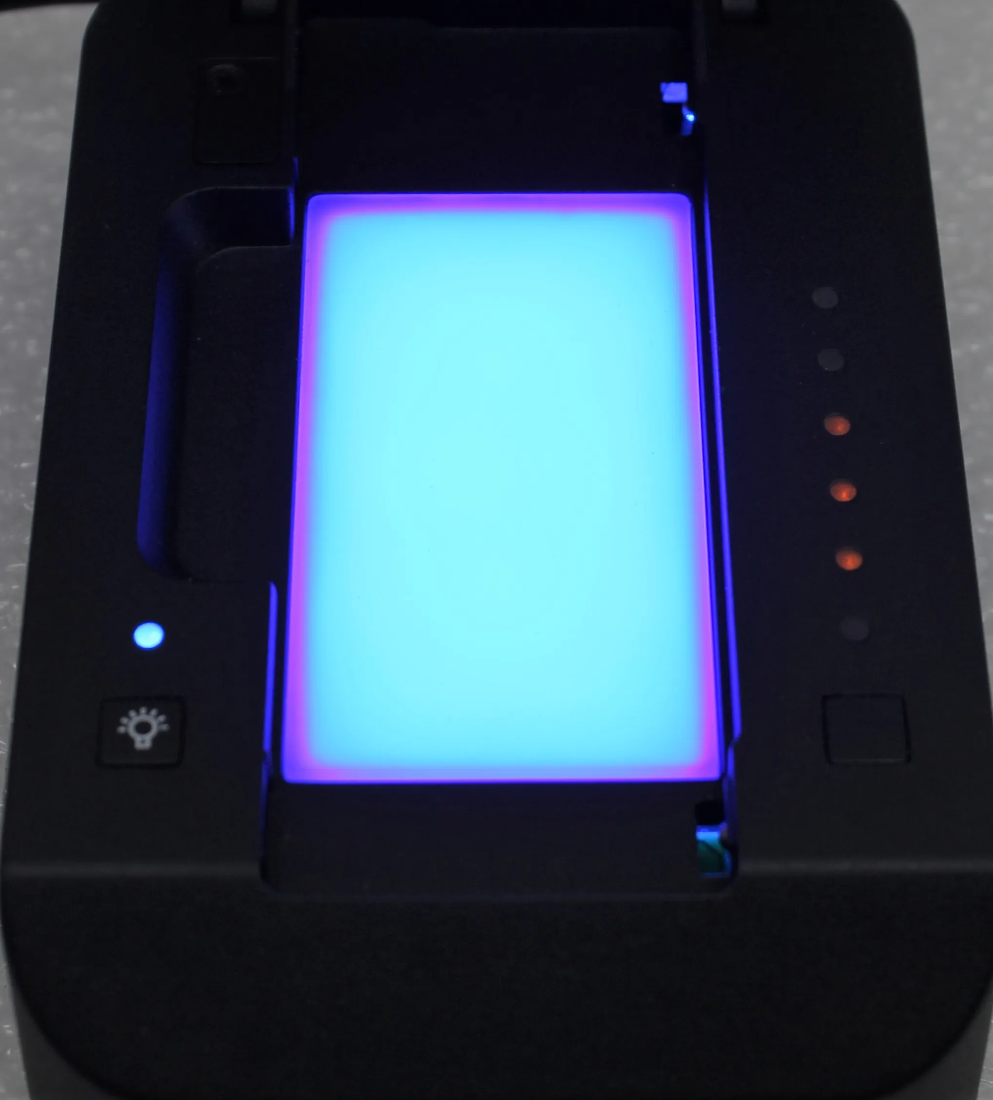 Invitrogen E-Gel Go! Base - Compact Electrophoresis Power Supply with Transilluminator