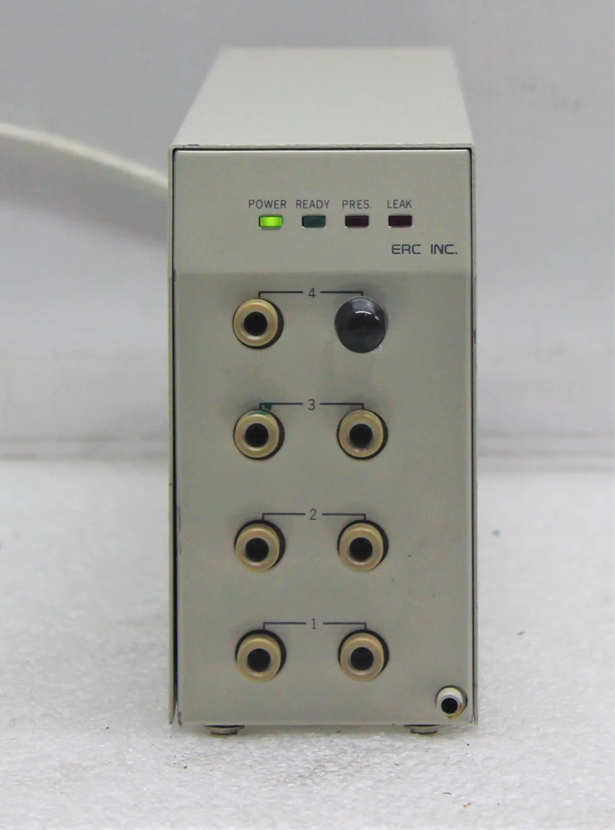 Hitachi L-761 Pump for HPLC/FPLC/GC/CE Systems with 30-Day Warranty