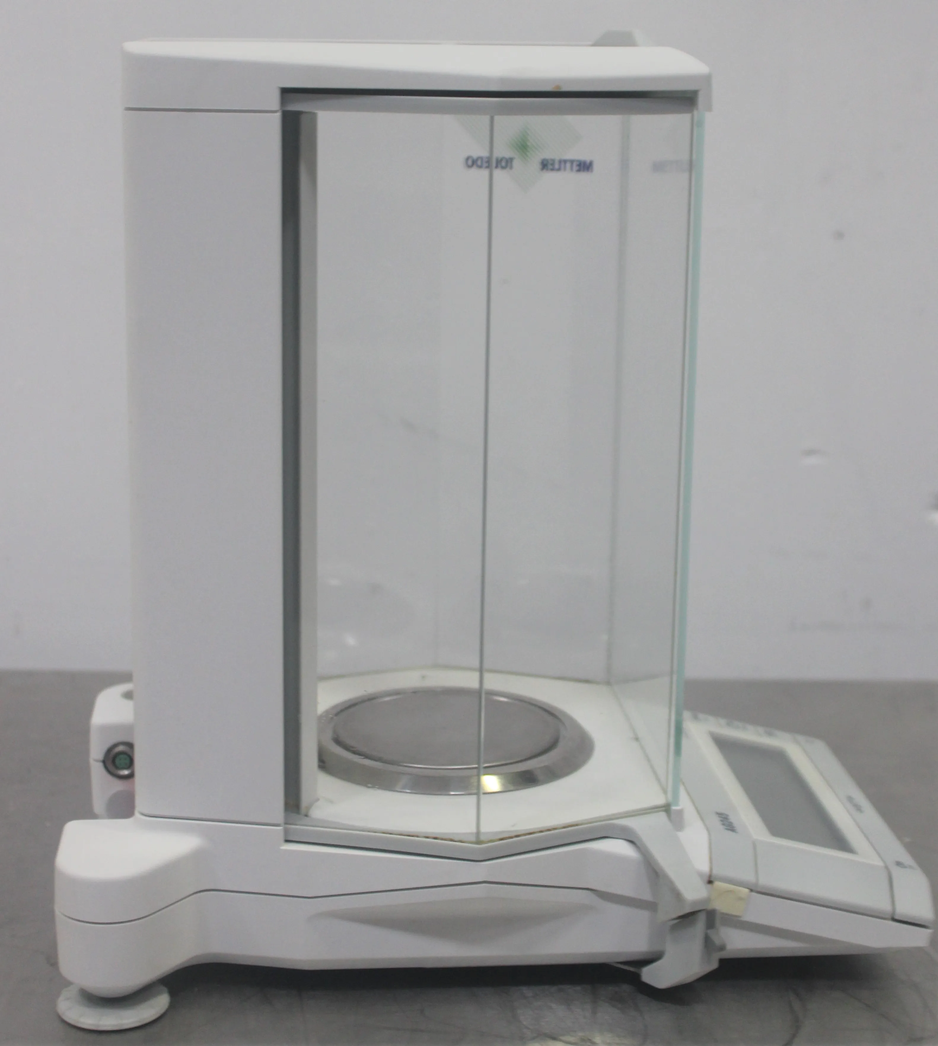 Mettler-Toledo AG245 Analytical Balance