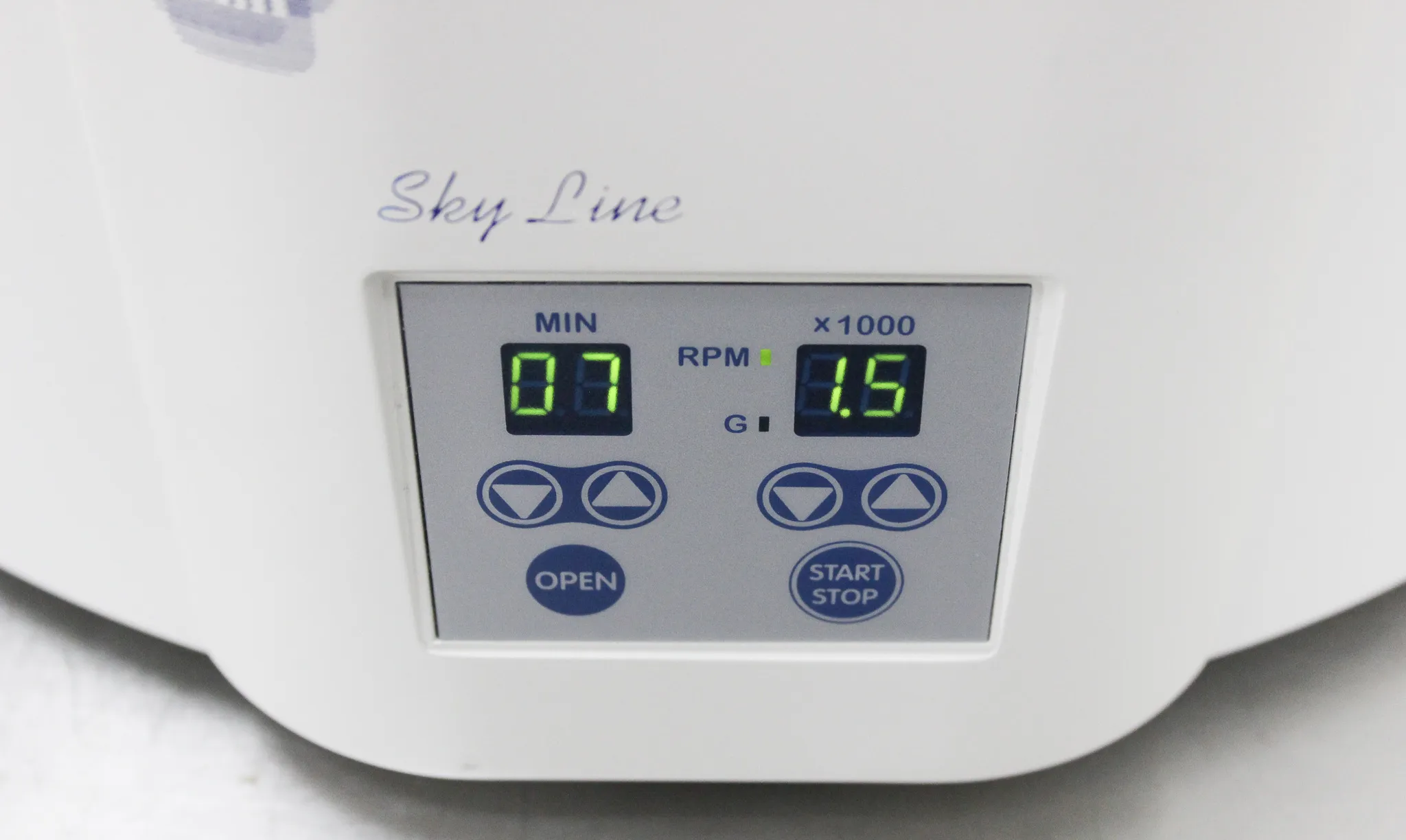 ELMI CM-6MT Sky Line Benchtop Swing Out Centrifuge with Rotors