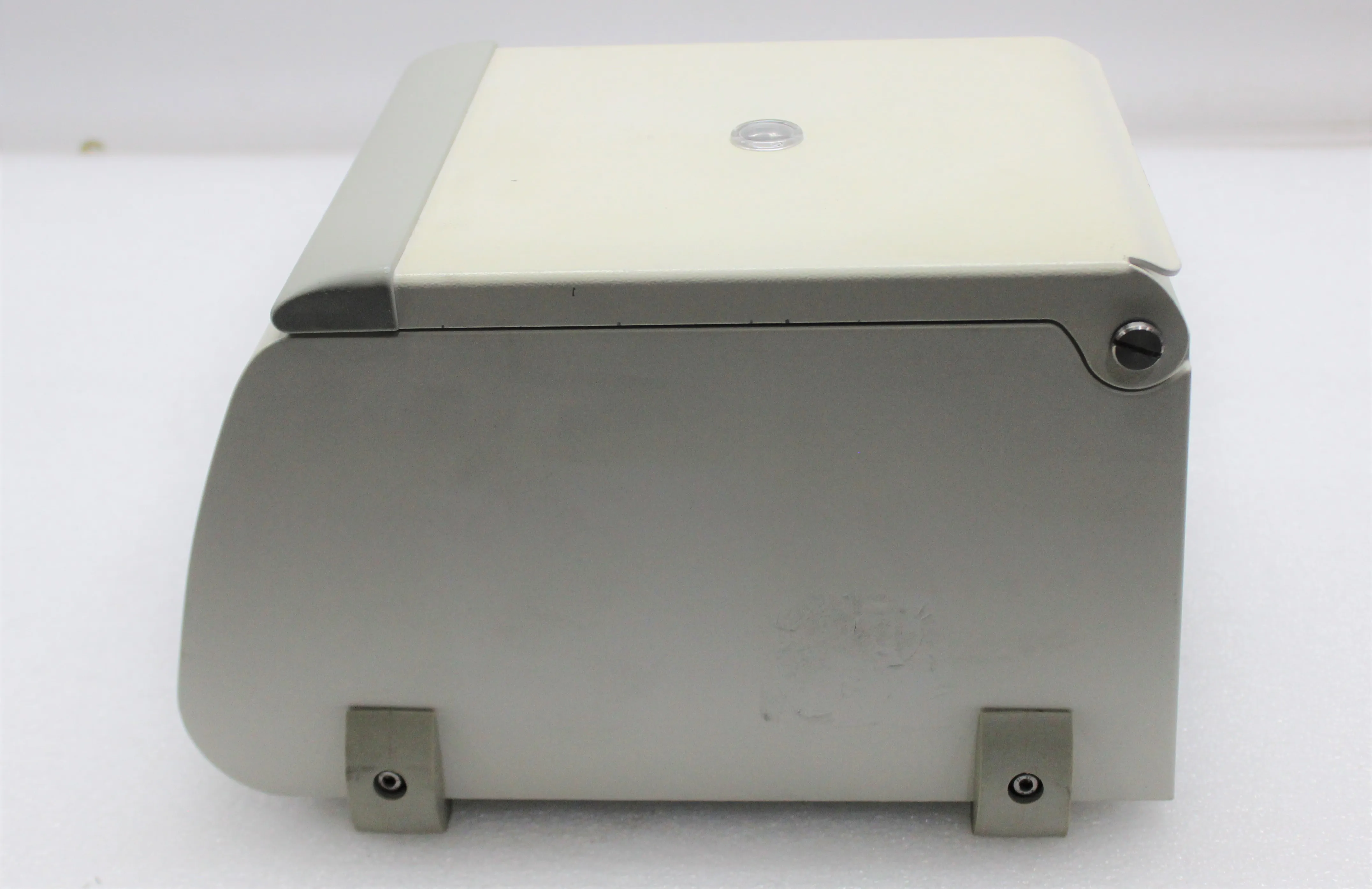 Heraeus Lab Biofuge Pico Benchtop Centrifuge Model 75003284