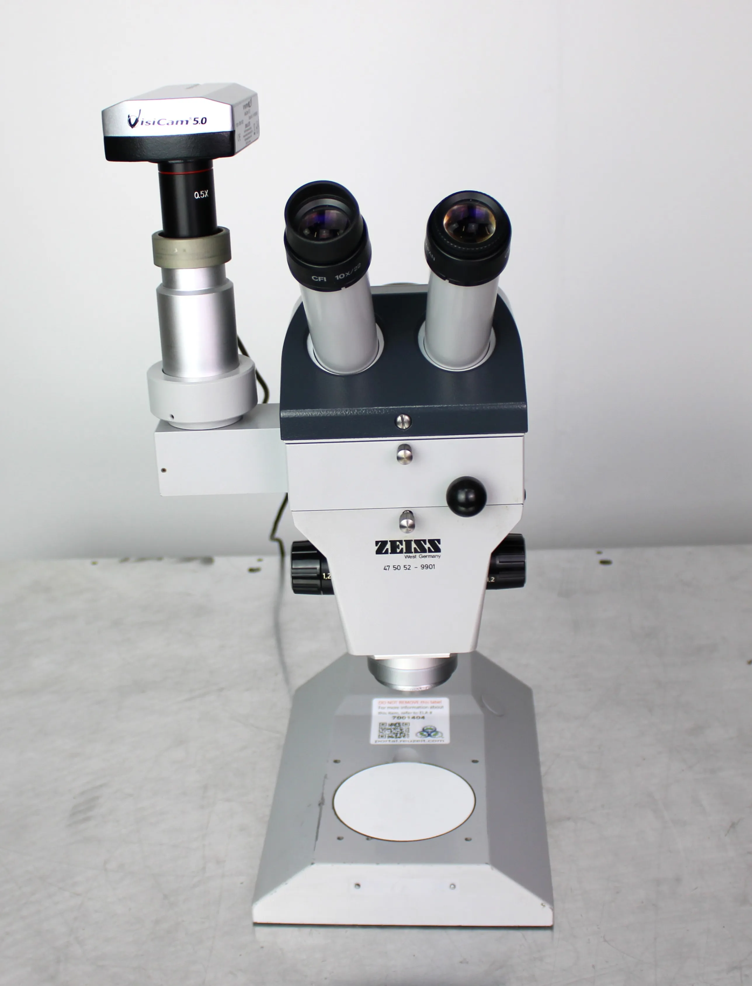 Used Zeiss 455052-9901 Microscope with VWR Visicam 5.0