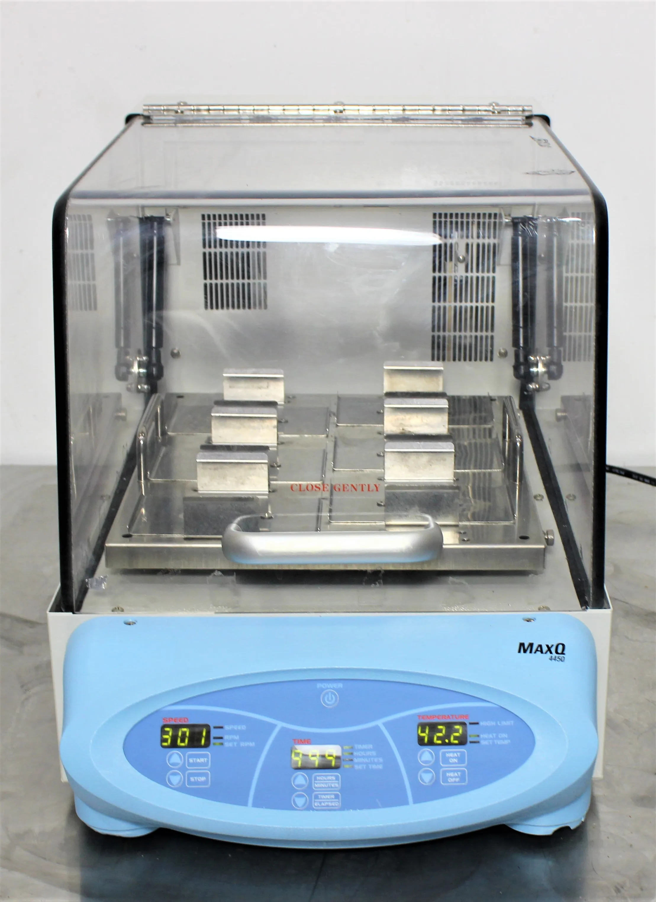 Thermo Scientific MaxQ 4450 Benchtop Orbital Shaker