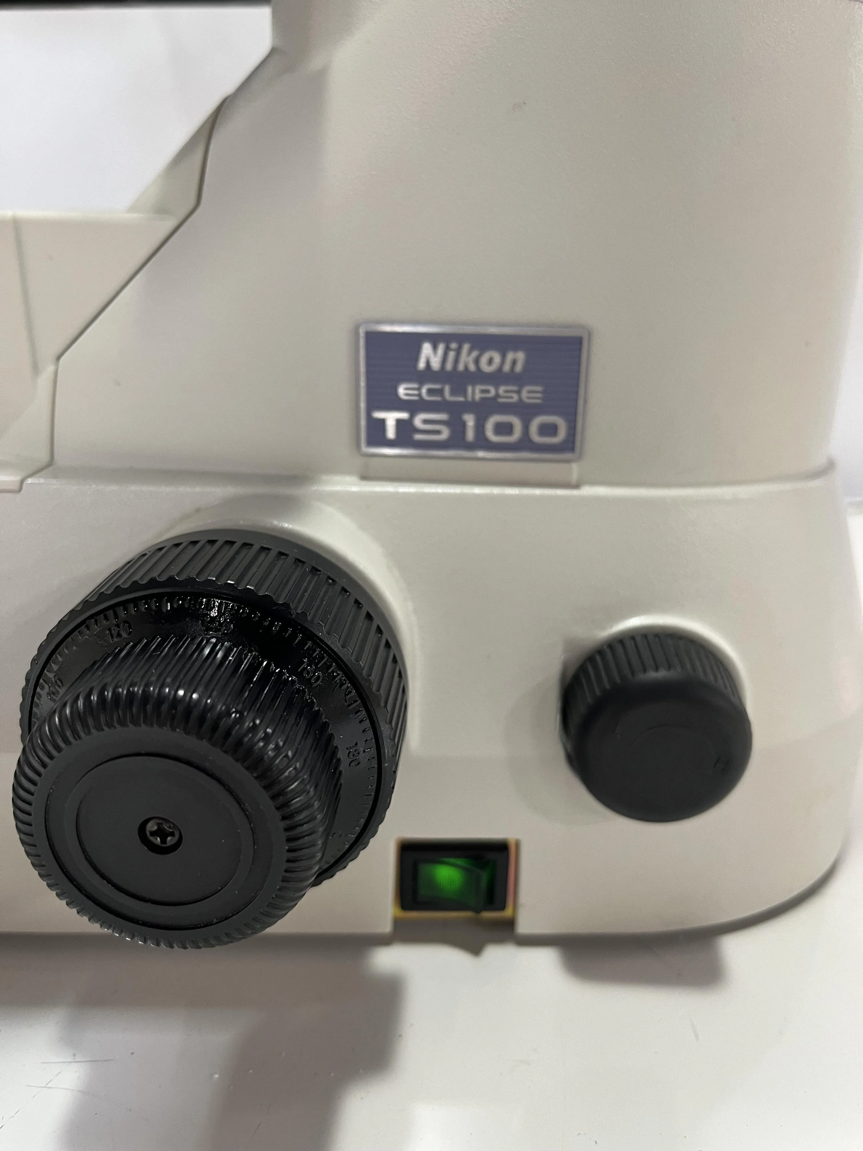 Nikon Eclipse TS100 Inverted Microscope with 4 Objectives