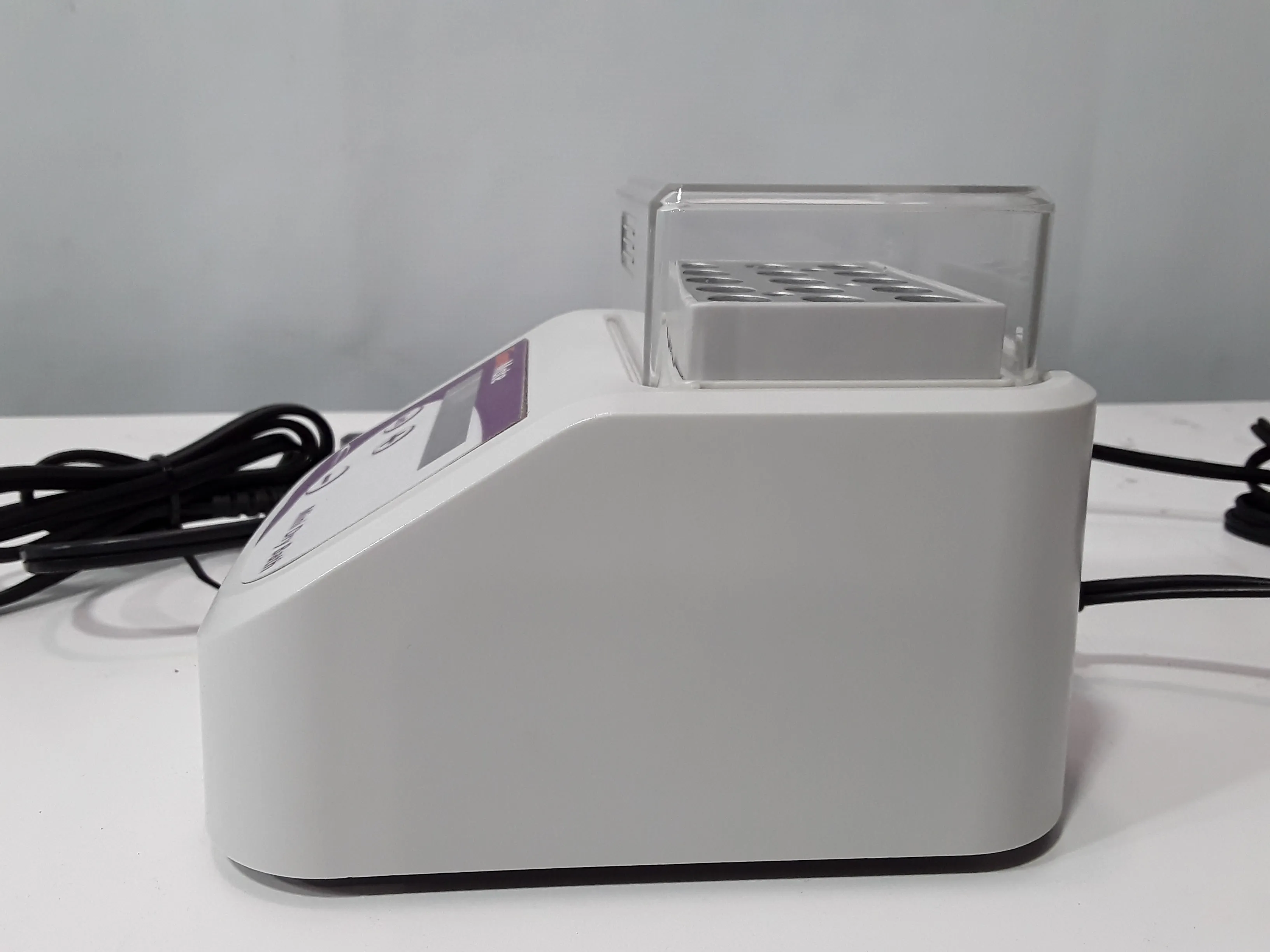 BioExpress GeneMate Digital Dry Bath Incubator with 15 x1.5mL Aluminum Heat Block