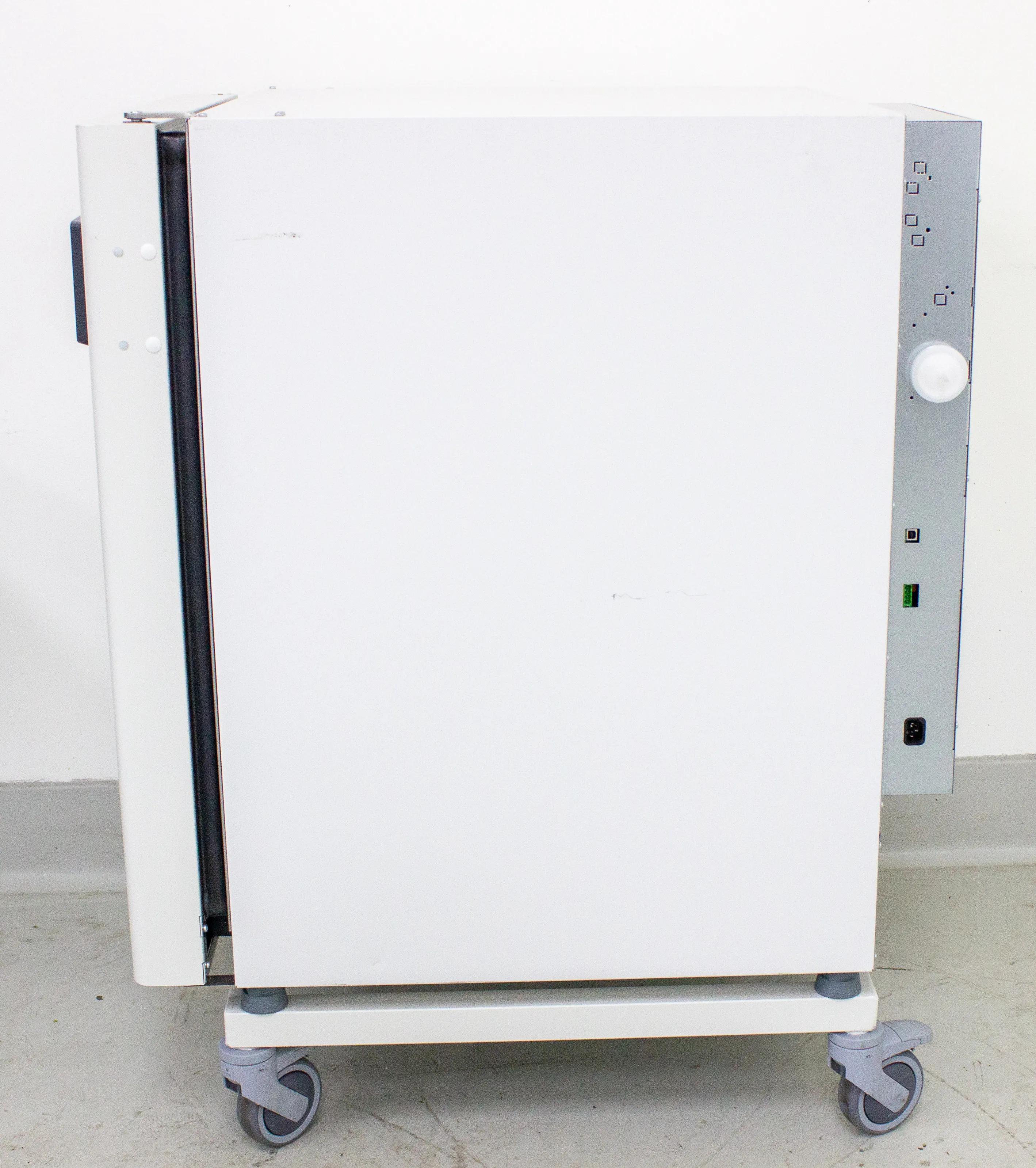 Thermo HERAcell Vios 160i CO2 Incubator 51030285