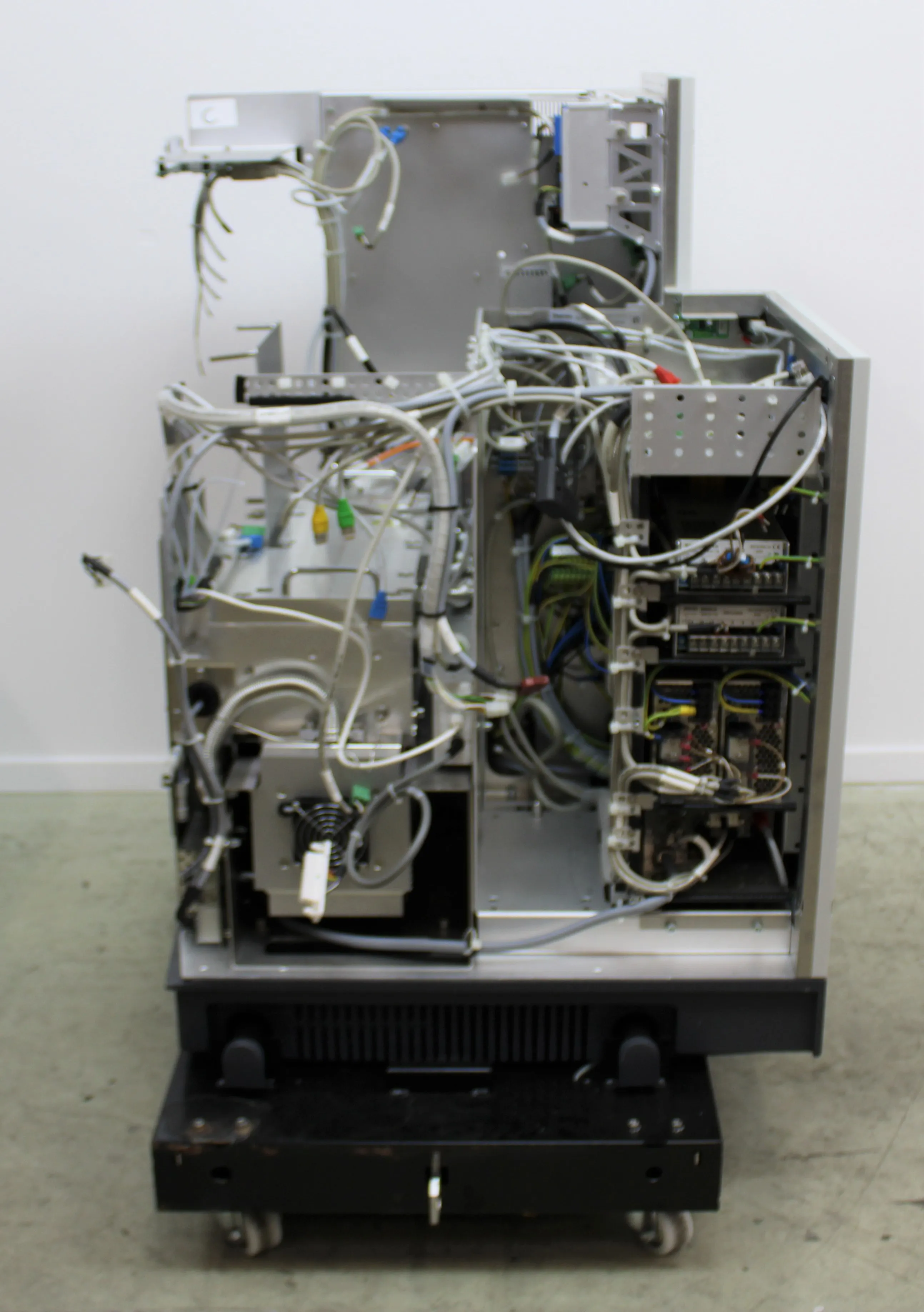 Thermo Fisher Scientific Q Exactive HF Mass Spectrometer