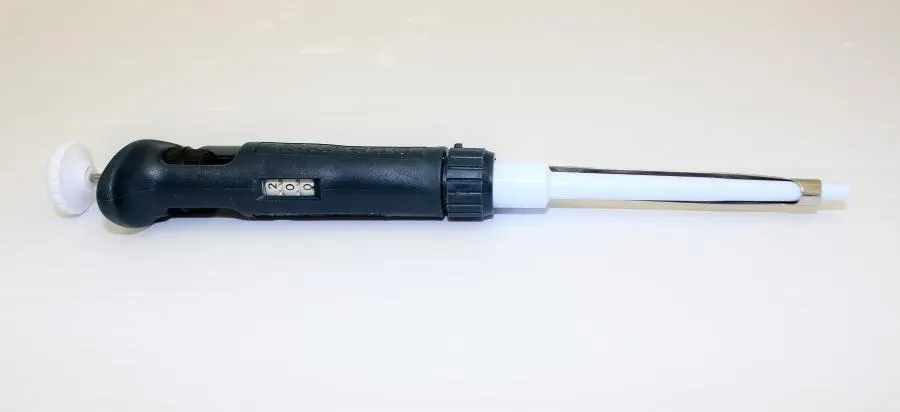 Gilson P200 Pipetman Manual Pipet 1Single-channel