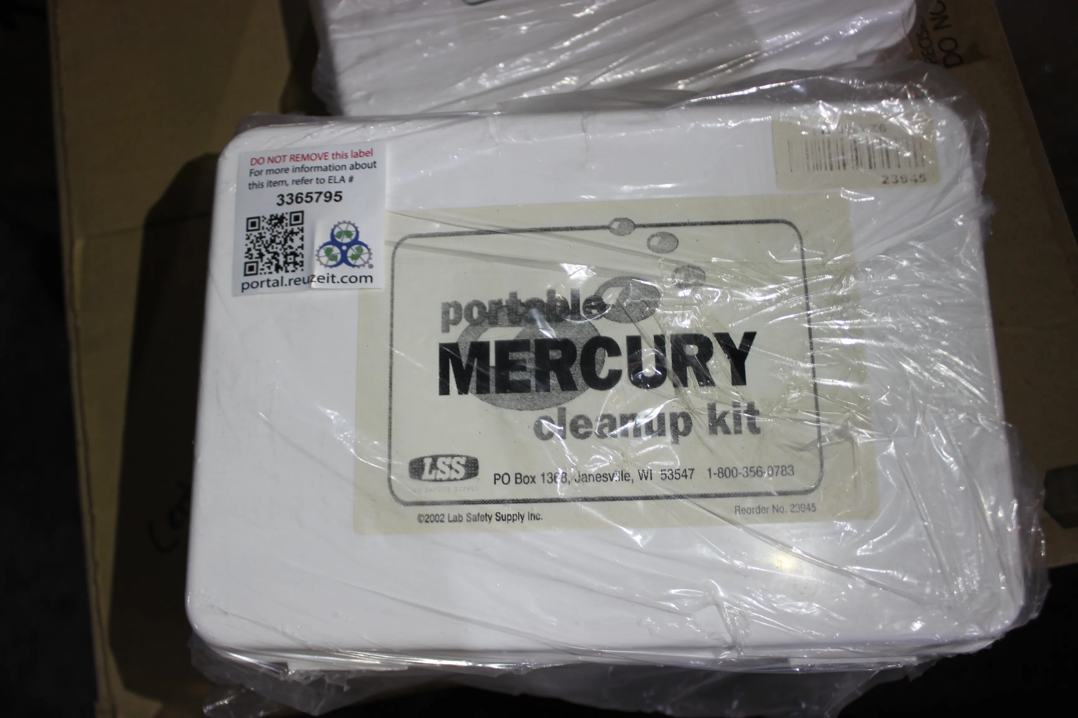 N/A Mercury Cleanup Kit