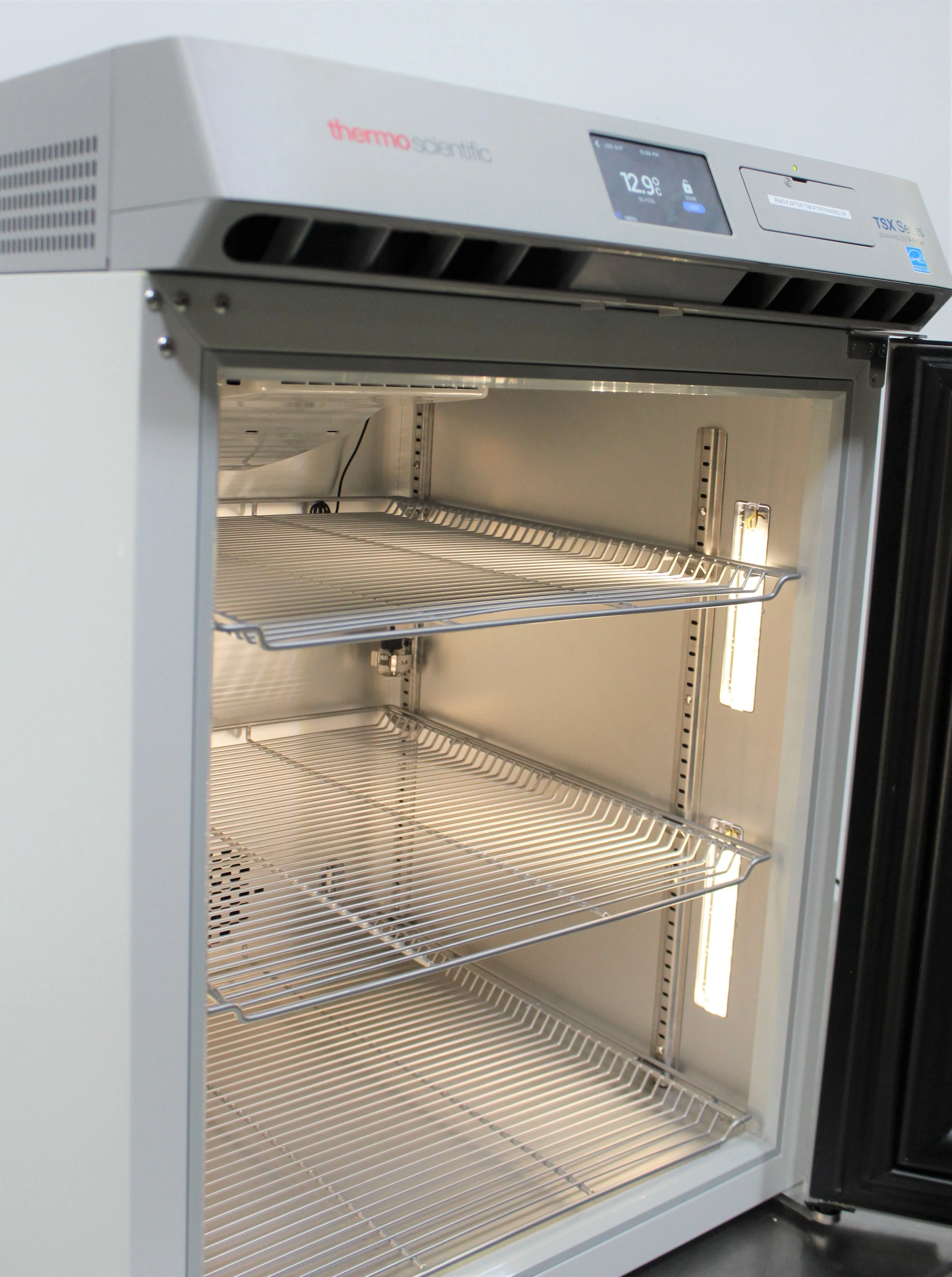 Thermo Scientific TSX Series Undercounter Lab Refrigerator