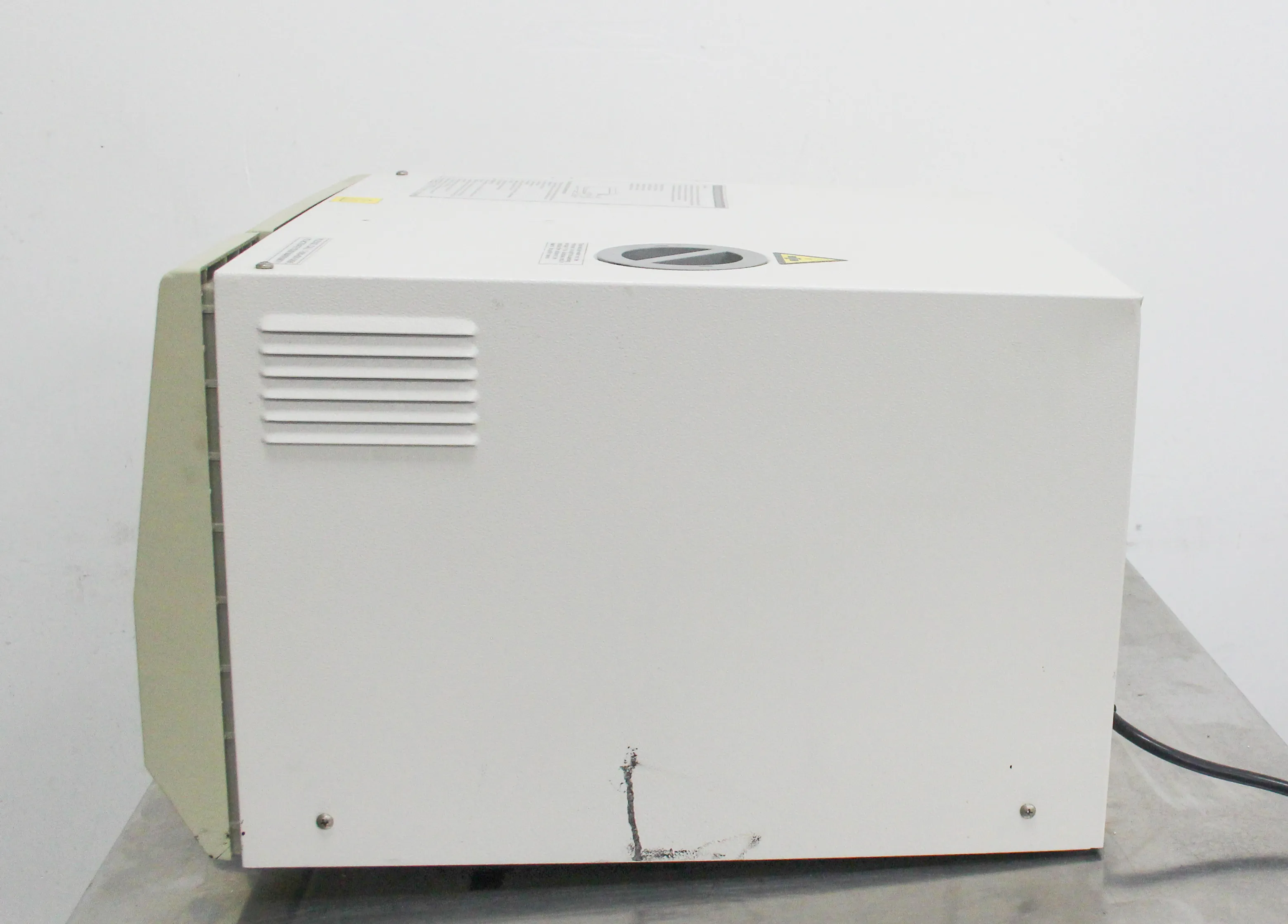 Tuttnauer 2340M Manual Autoclave Steam Sterilizer