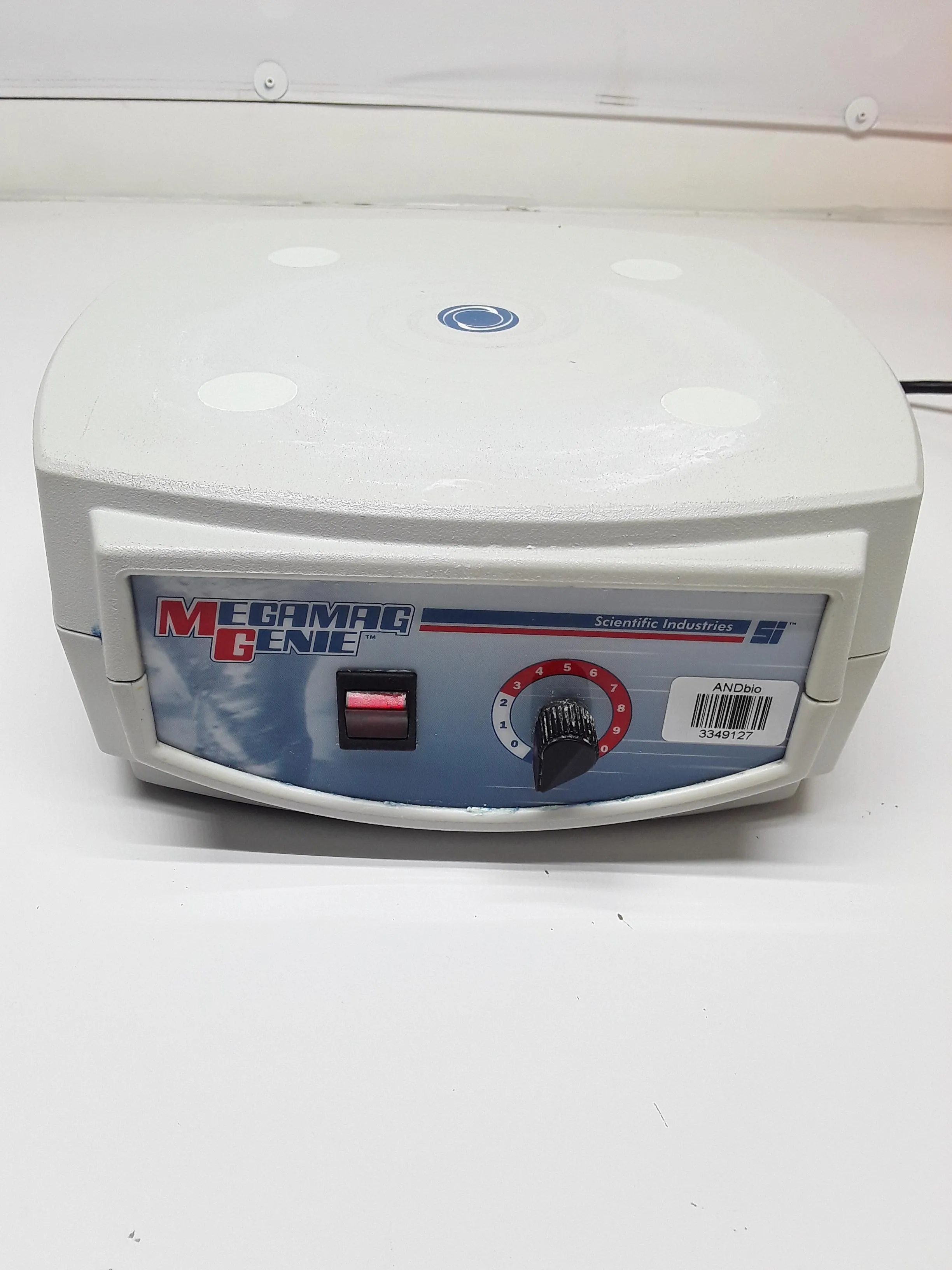 Scientific Industries SI-2236 MegaMag Genie Magnetic Stirrer (Analog) 120V - Used