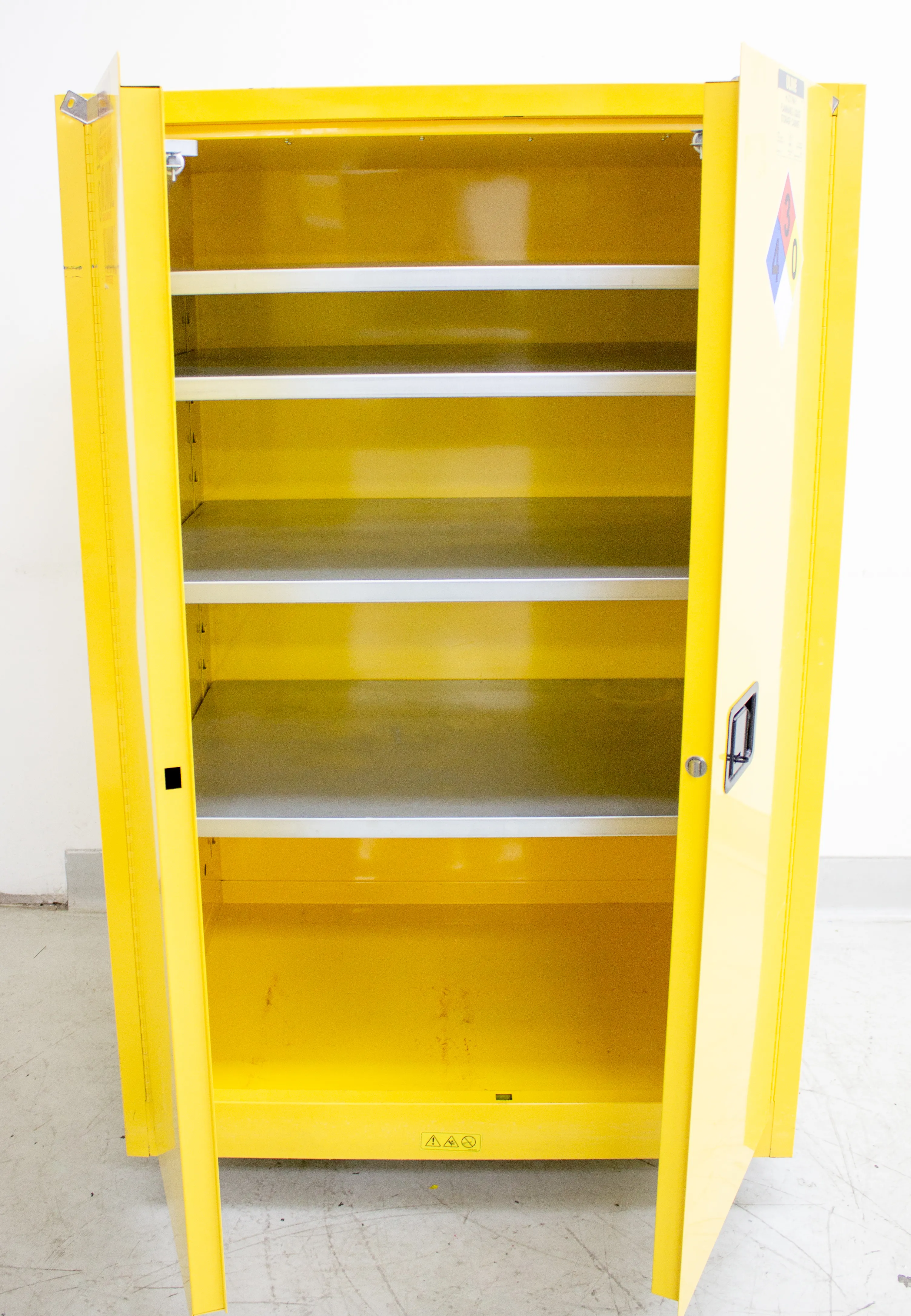 Uline Standard Flammable Storage Cabinet - Manual Doors, Yellow, 90 Gallon, H-2219M-Y by REUZEit