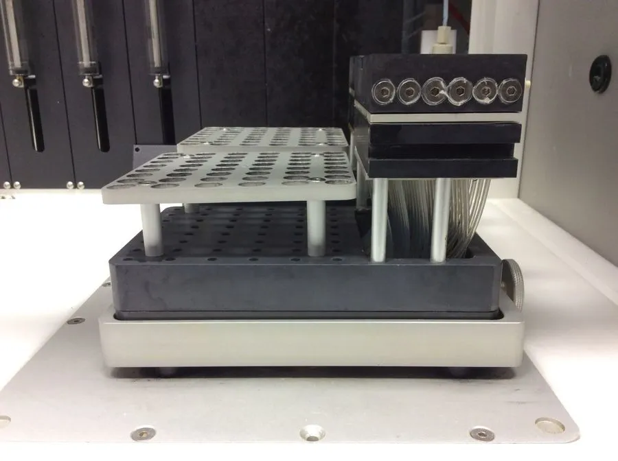 MultiSynTech Syro II Peptide Synthesizer W/ Computer and Software