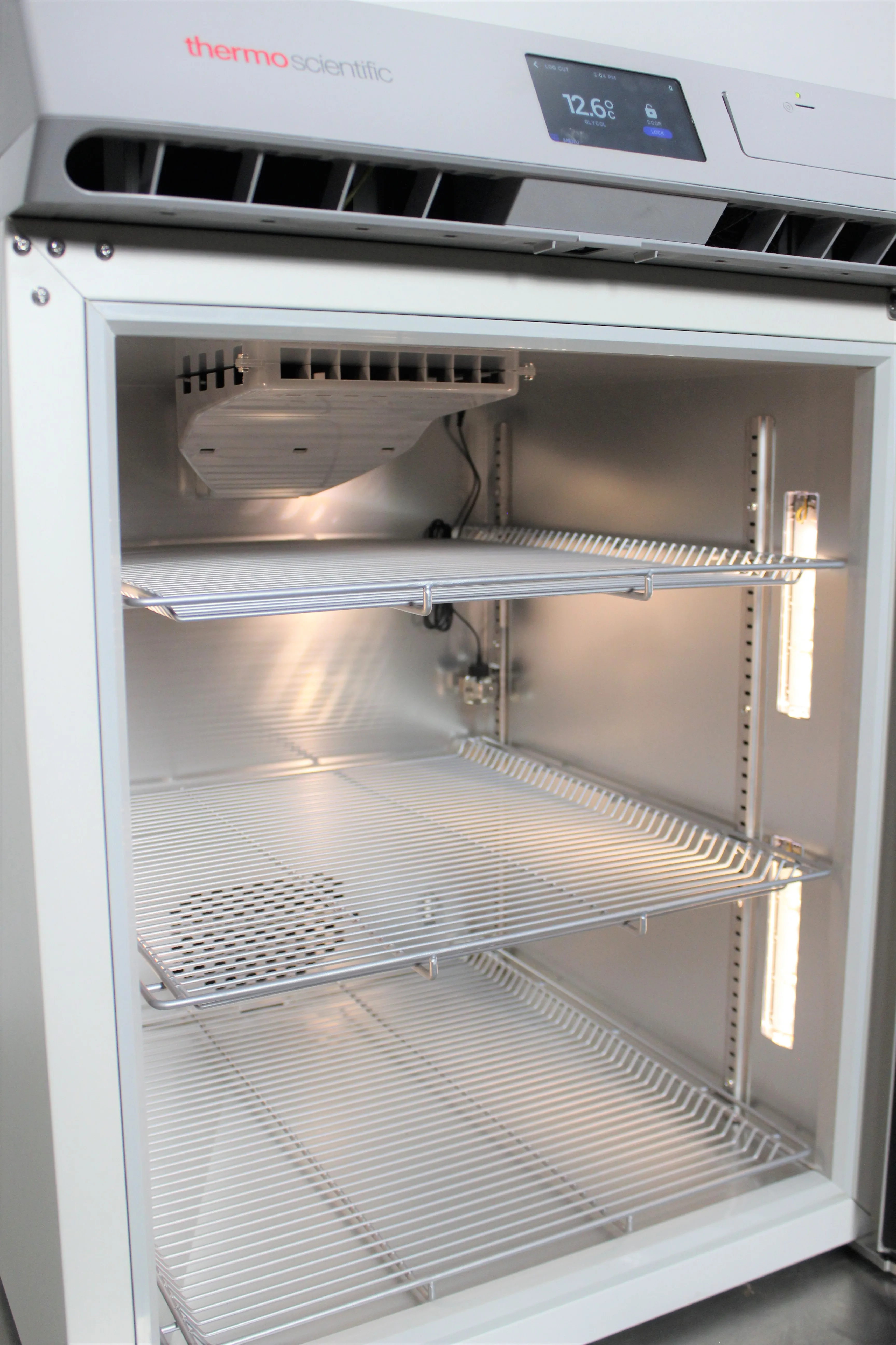 Thermo Scientific TSX Series Undercounter Lab Refrigerator