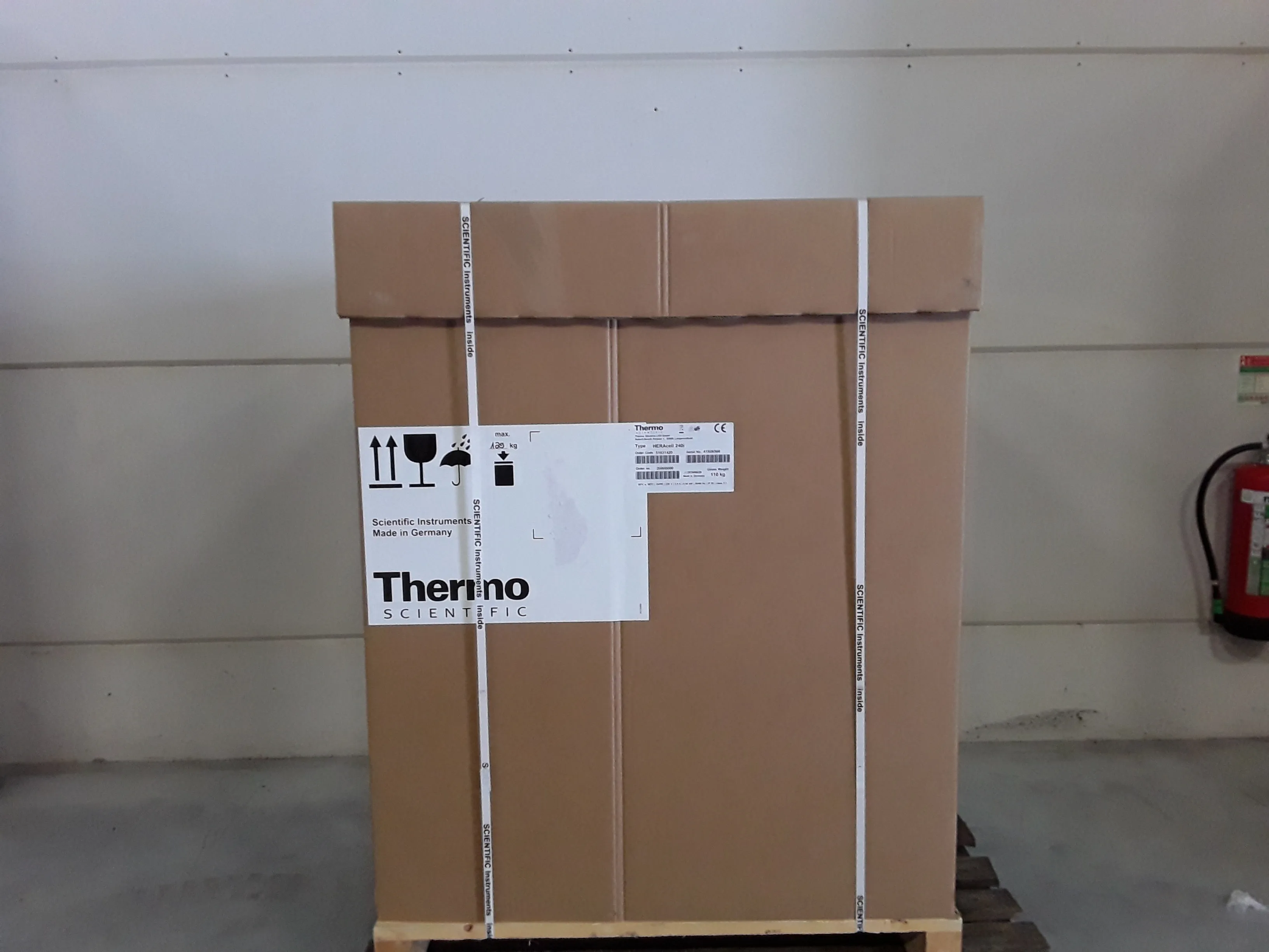 Thermo Fisher CO2 Incubator 51031420