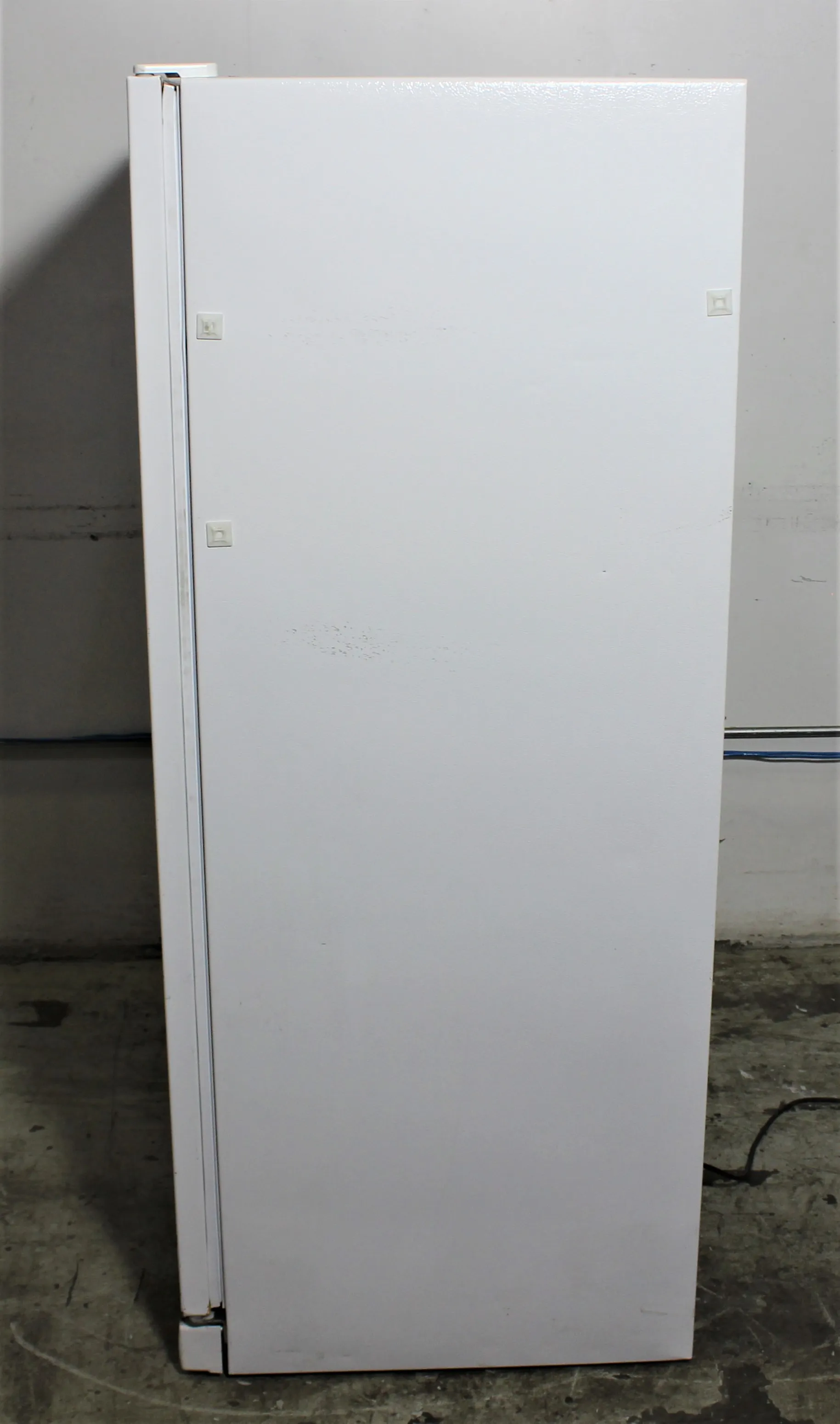 Kenmore 16.7 cu. ft. Freezerless Refrigerator