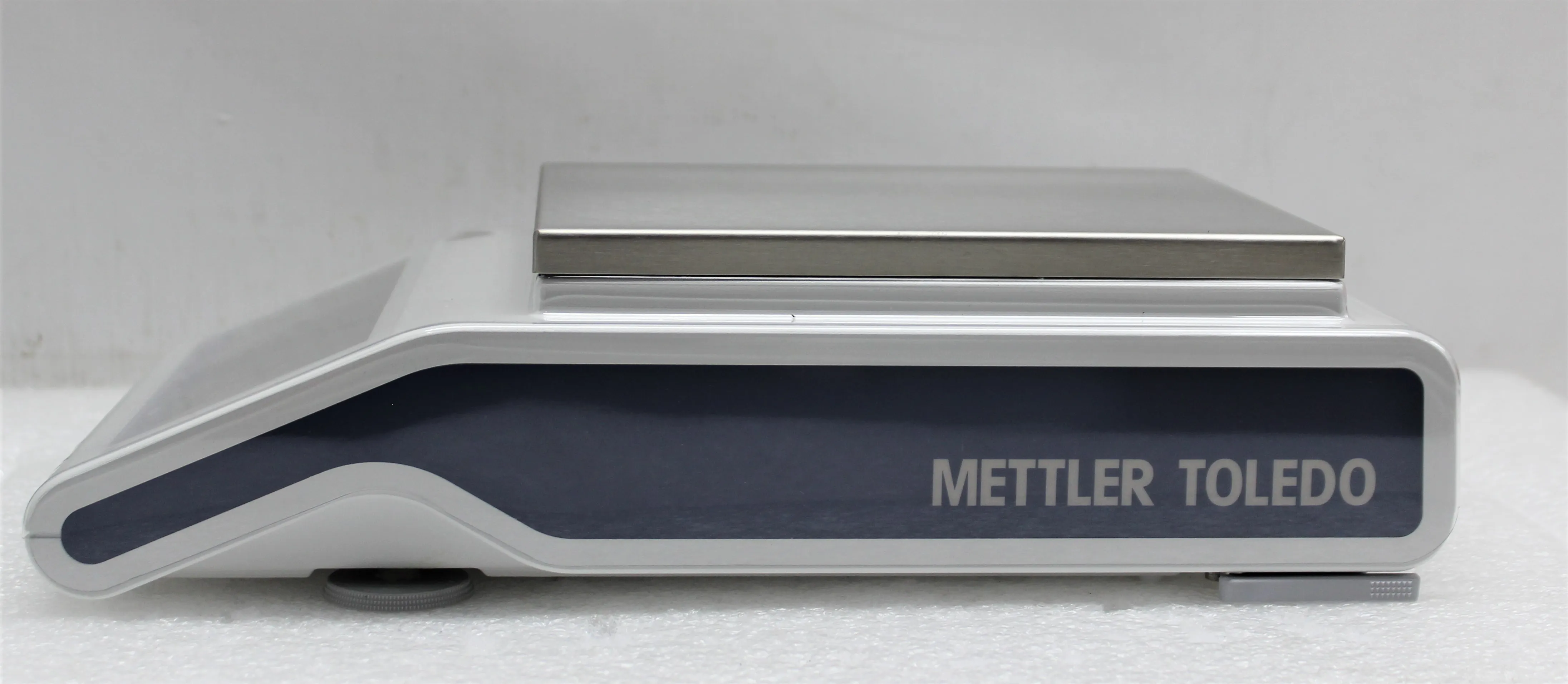 Mettler-Toledo MS4002TS/00 Bench Scale / Floor Scale