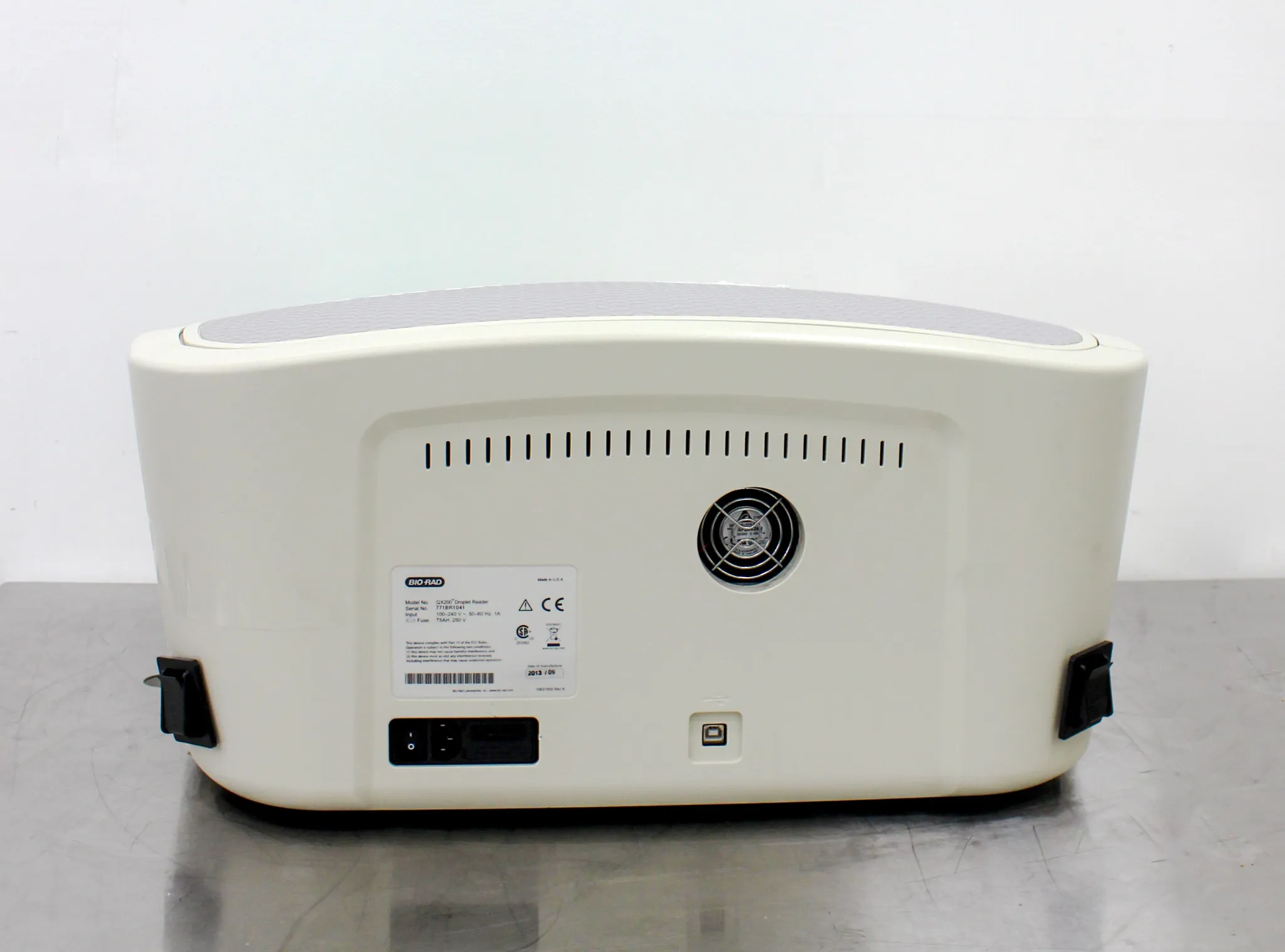 BIO RAD QX200 AutoDG Droplet Digital PCR System