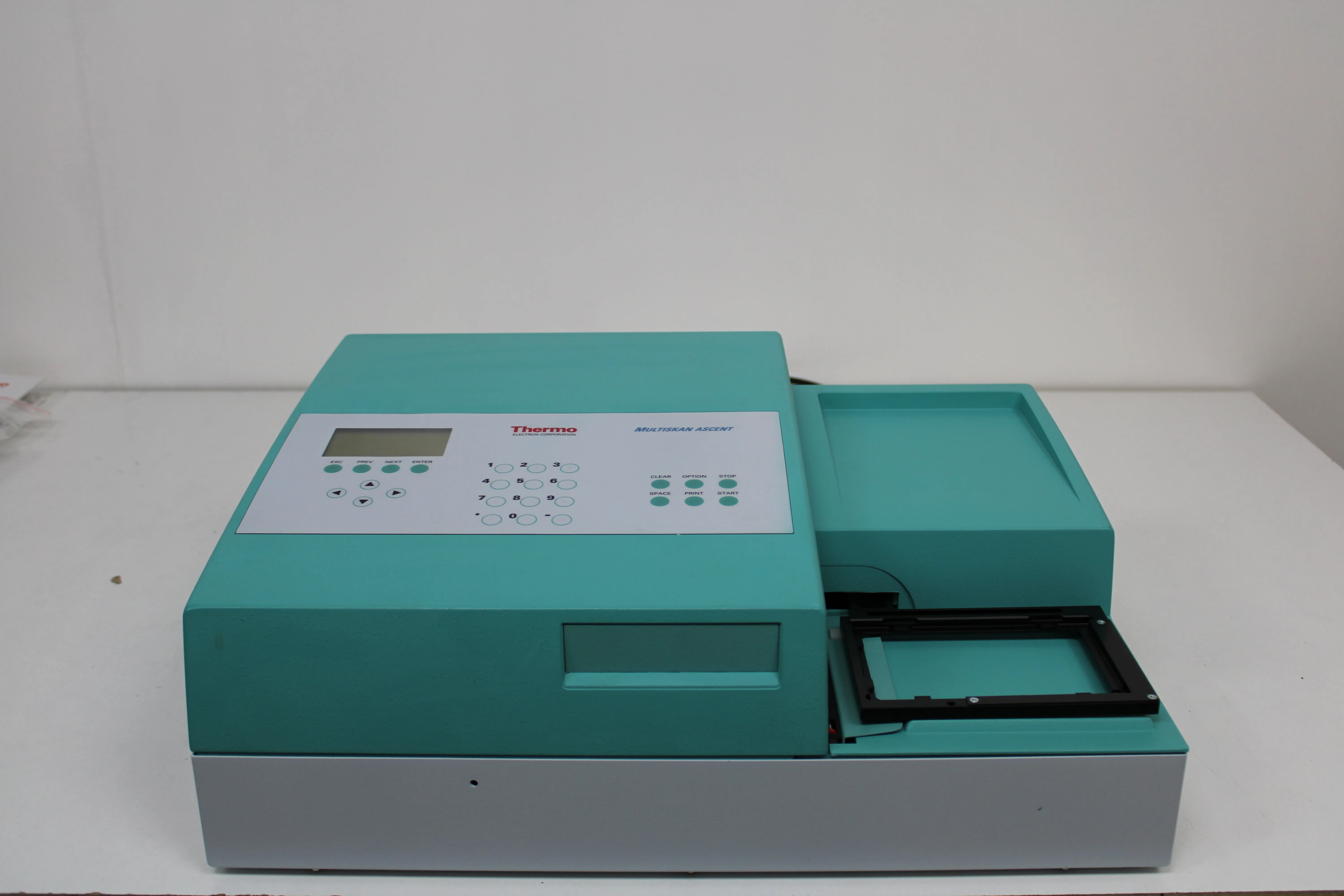 Thermo Electron Multiskan Ascent 96/384 Microplate Reader for Robotic and Automation in Plate Handling