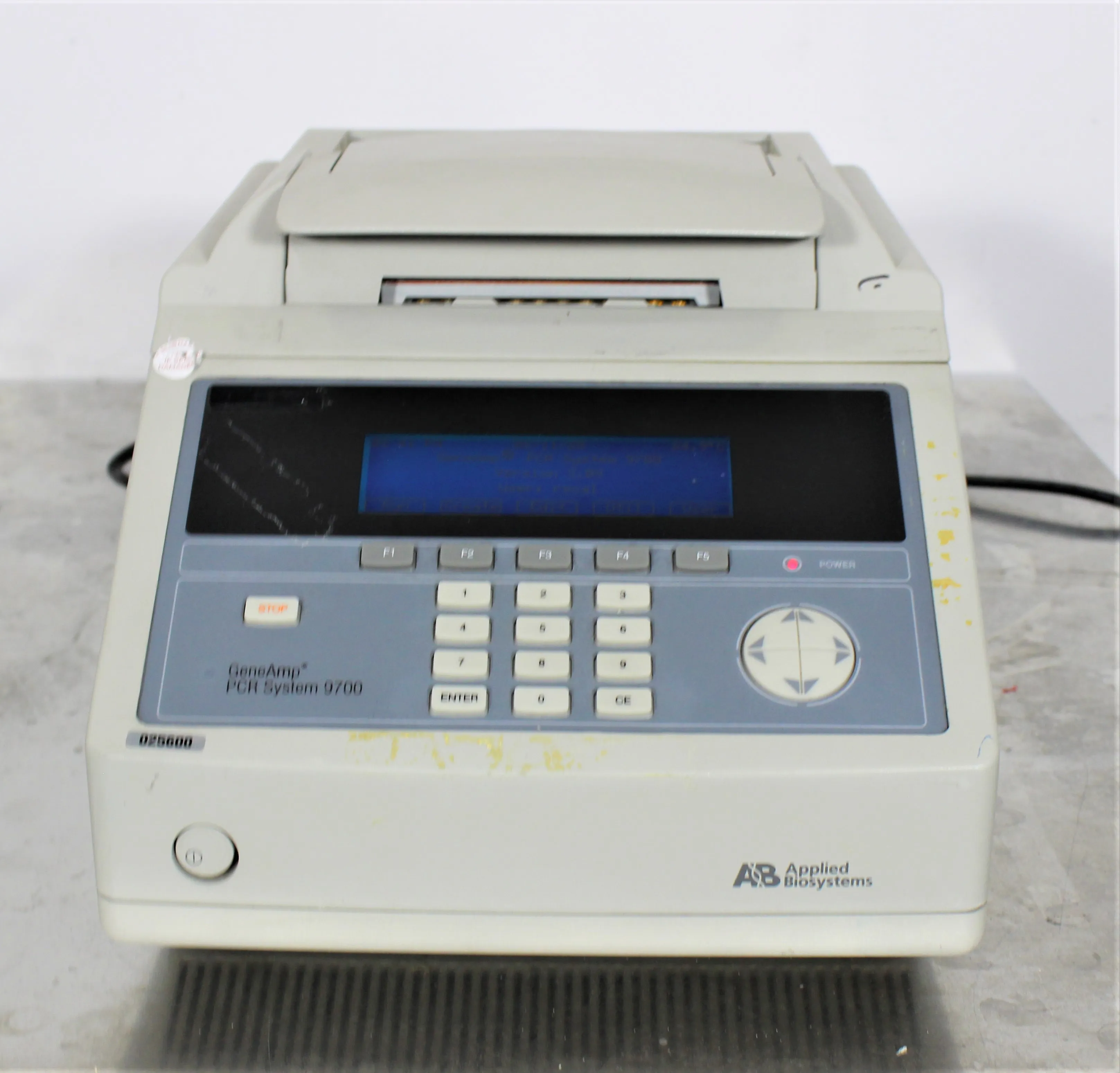 Applied Biosystems 9700 PCR Thermal Cycler N8050200R