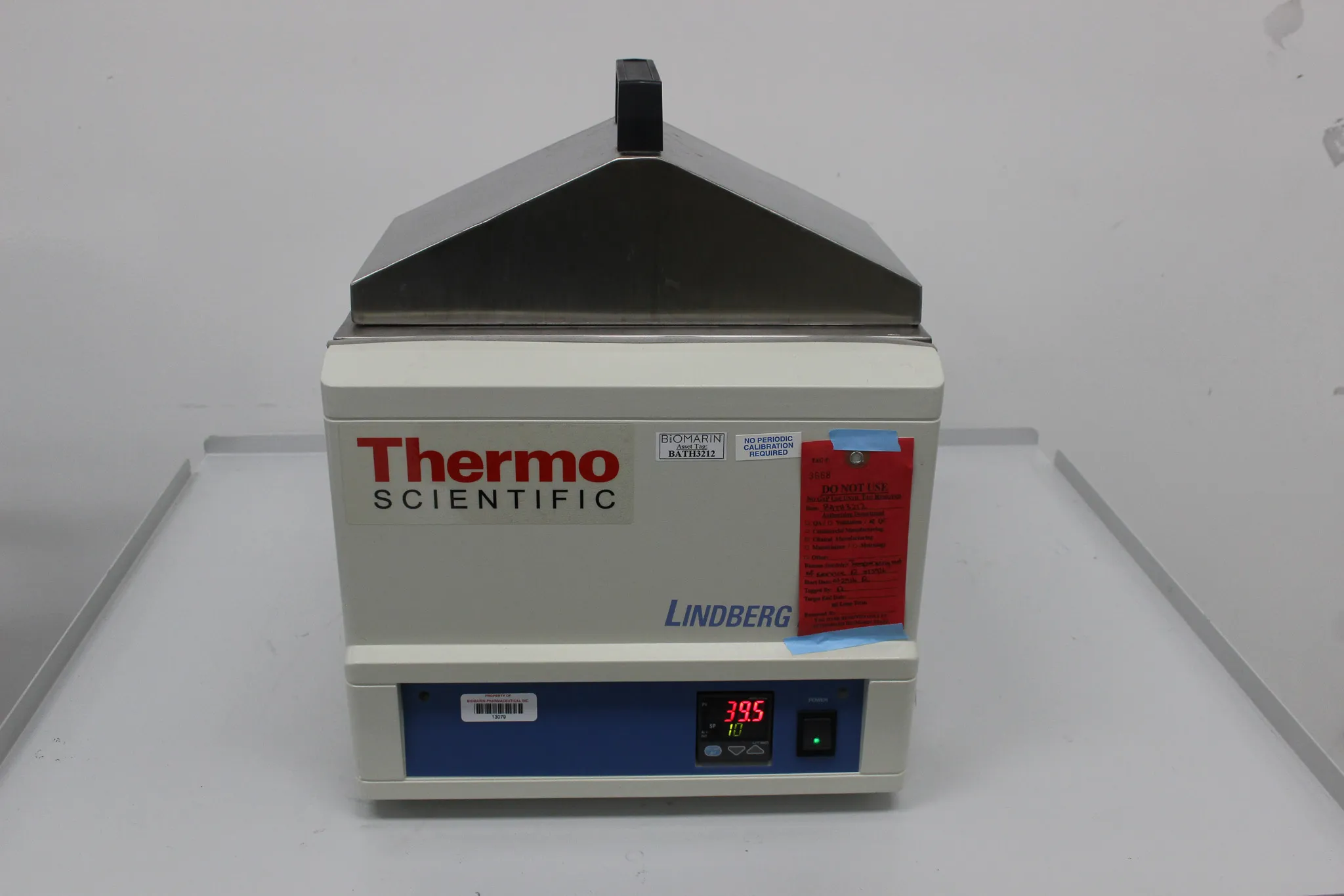 Thermo Scientific Lindberg Blue M WB1110A-1 General-Purpose Circulating Water Bath, 11L