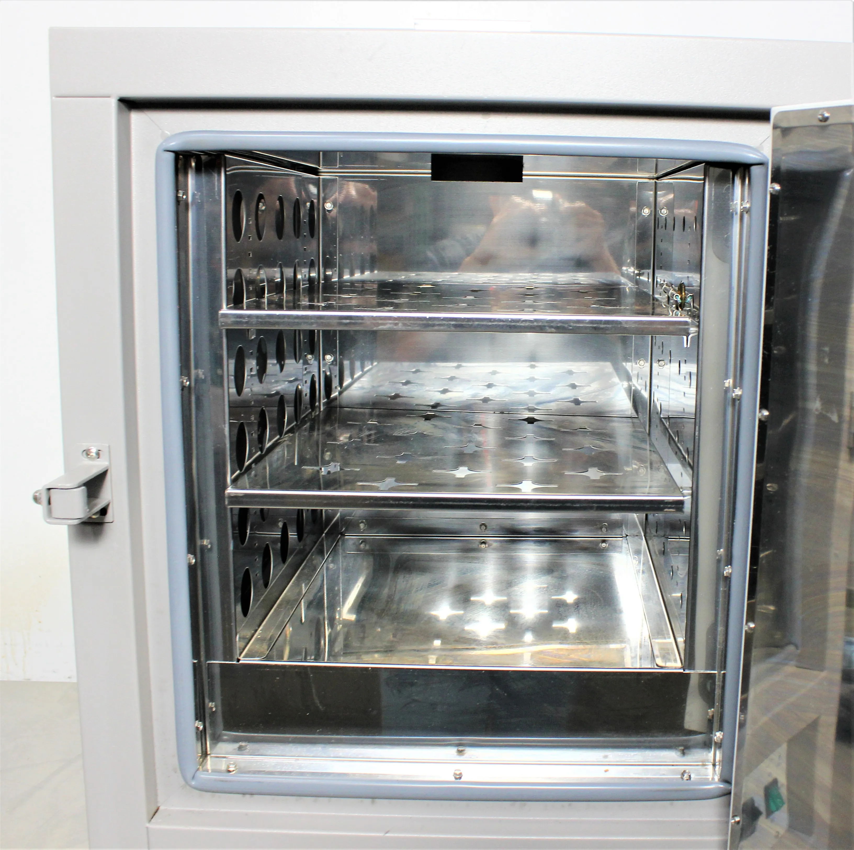 Sheldon Horizontal Airflow Oven