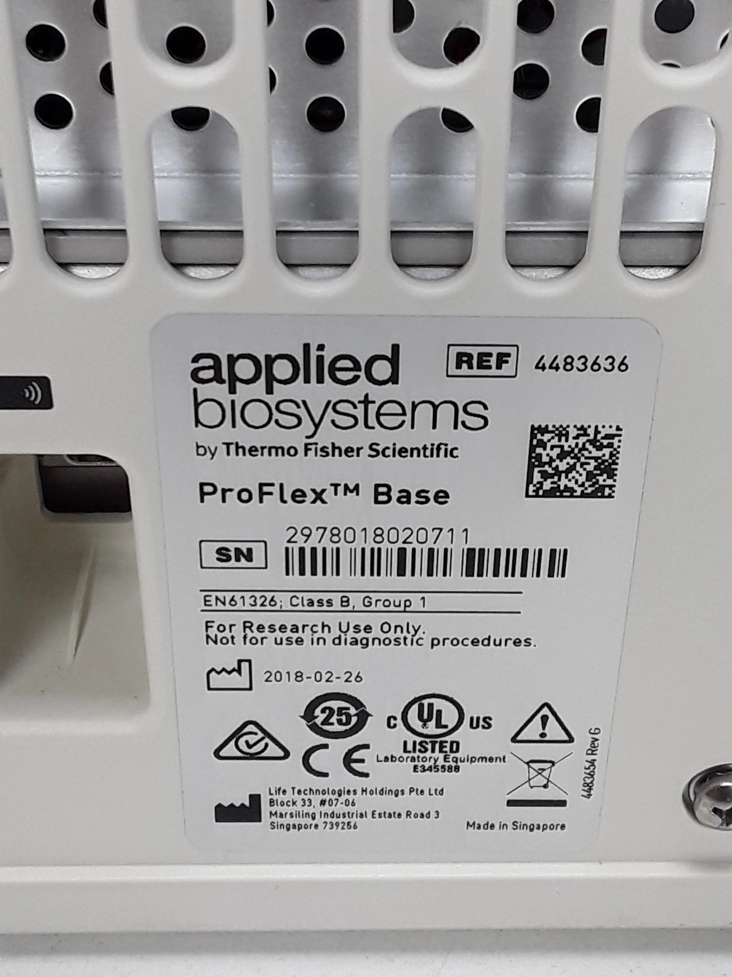 Applied Biosystems ProFlex Base 4483636 Molecular Biology Real Time PCR System