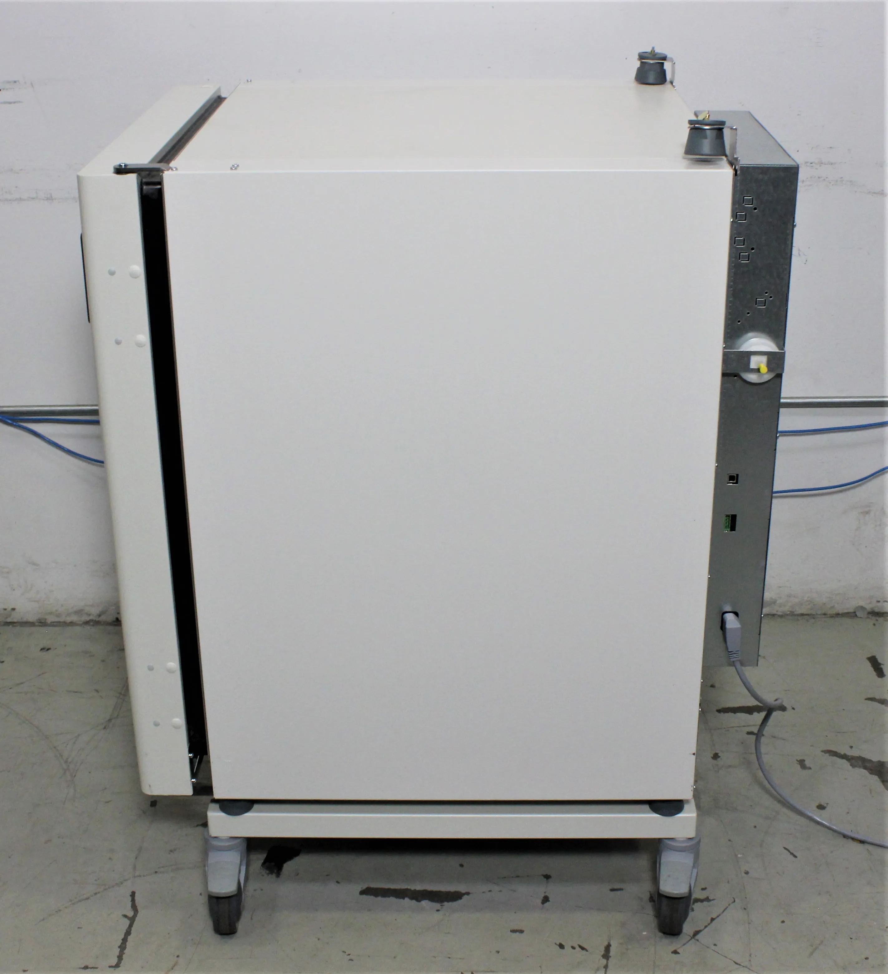 Thermo Scientific Heracell VIOS CO2 Incubator - VIOS 160i