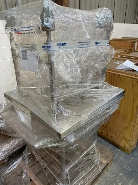 Muller Unknown Pharma Laboratory Equipment