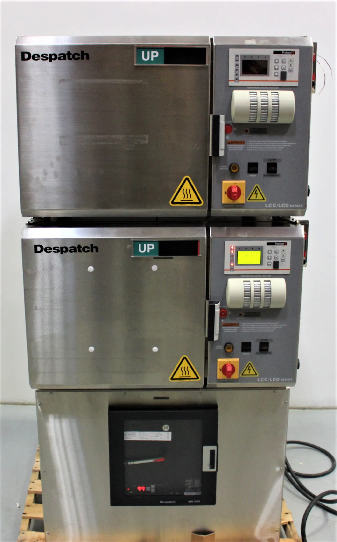 Despatch Double Stack LCC1-16NV-3 Series Oven with MRC 51000015AF Chart Recorder